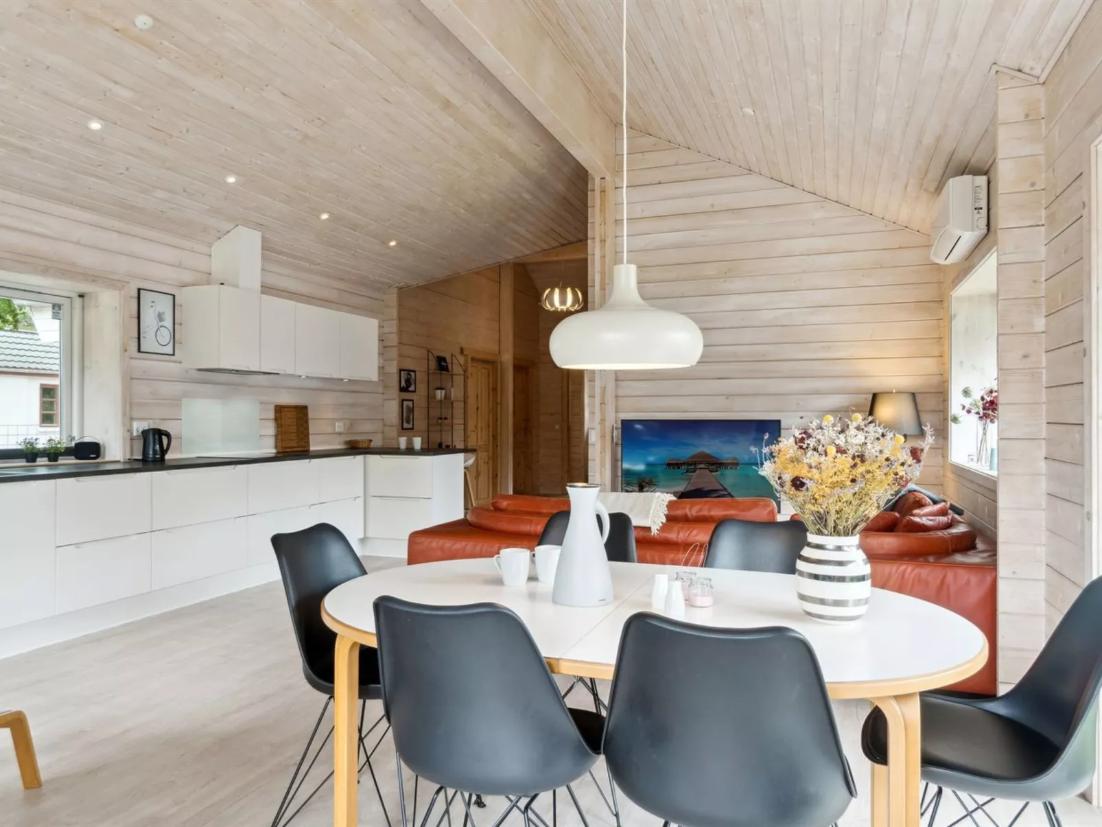 "Keijo" - 150m from the sea-Inside