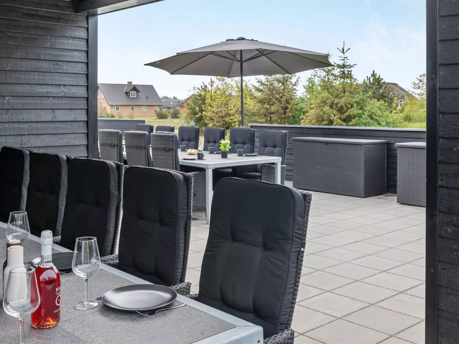 "Jonne" - 200m to the fjord-Draußen