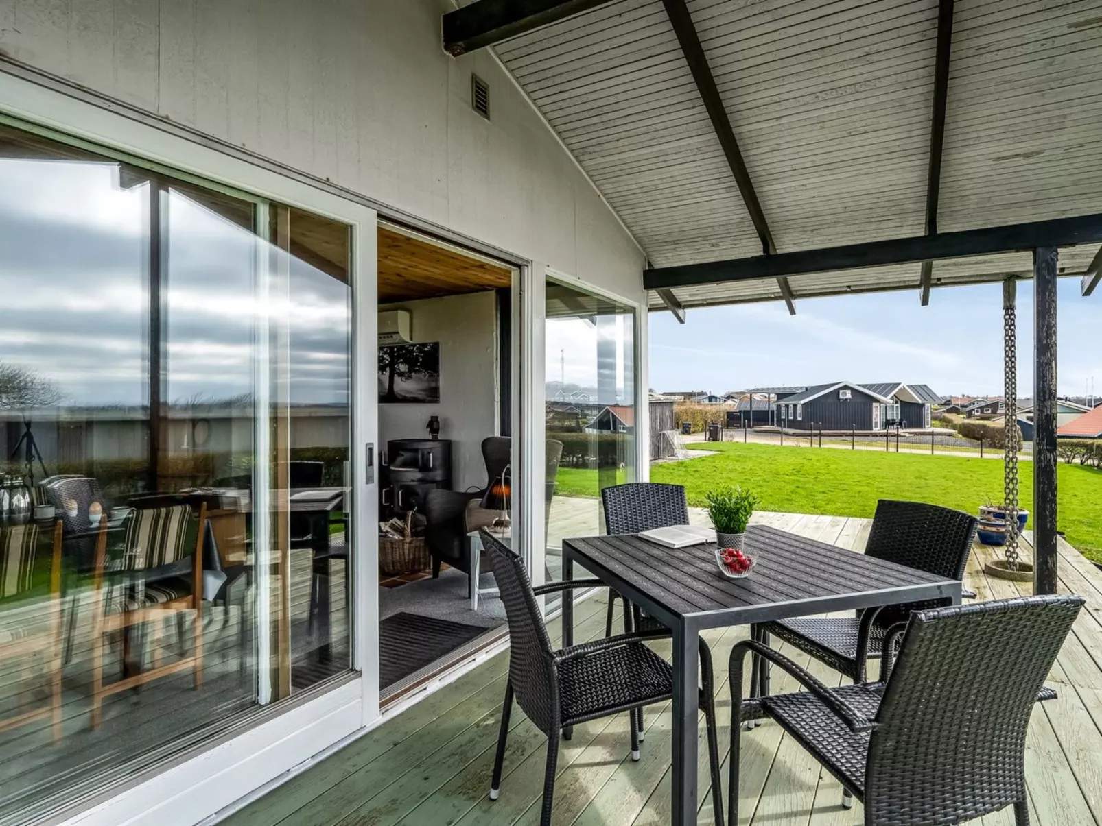 "Kirsa" - 200m to the fjord-Dehors