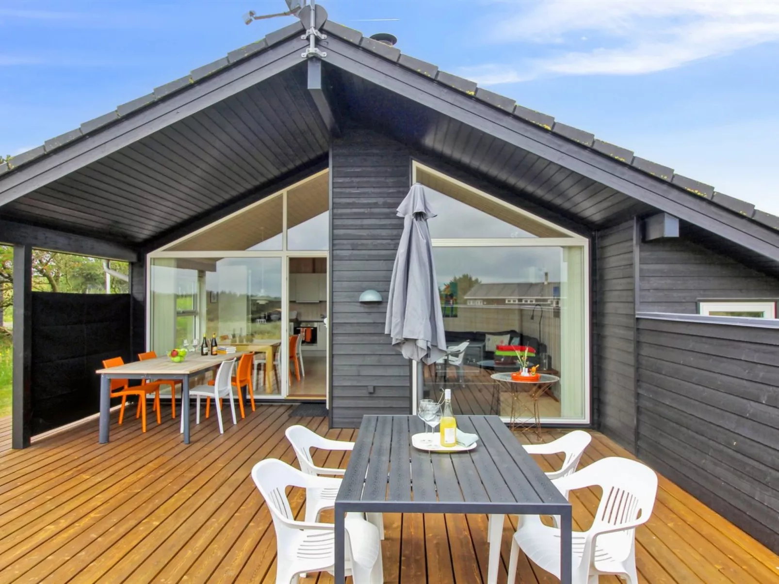 "Alma" - 500m from the sea-Outside