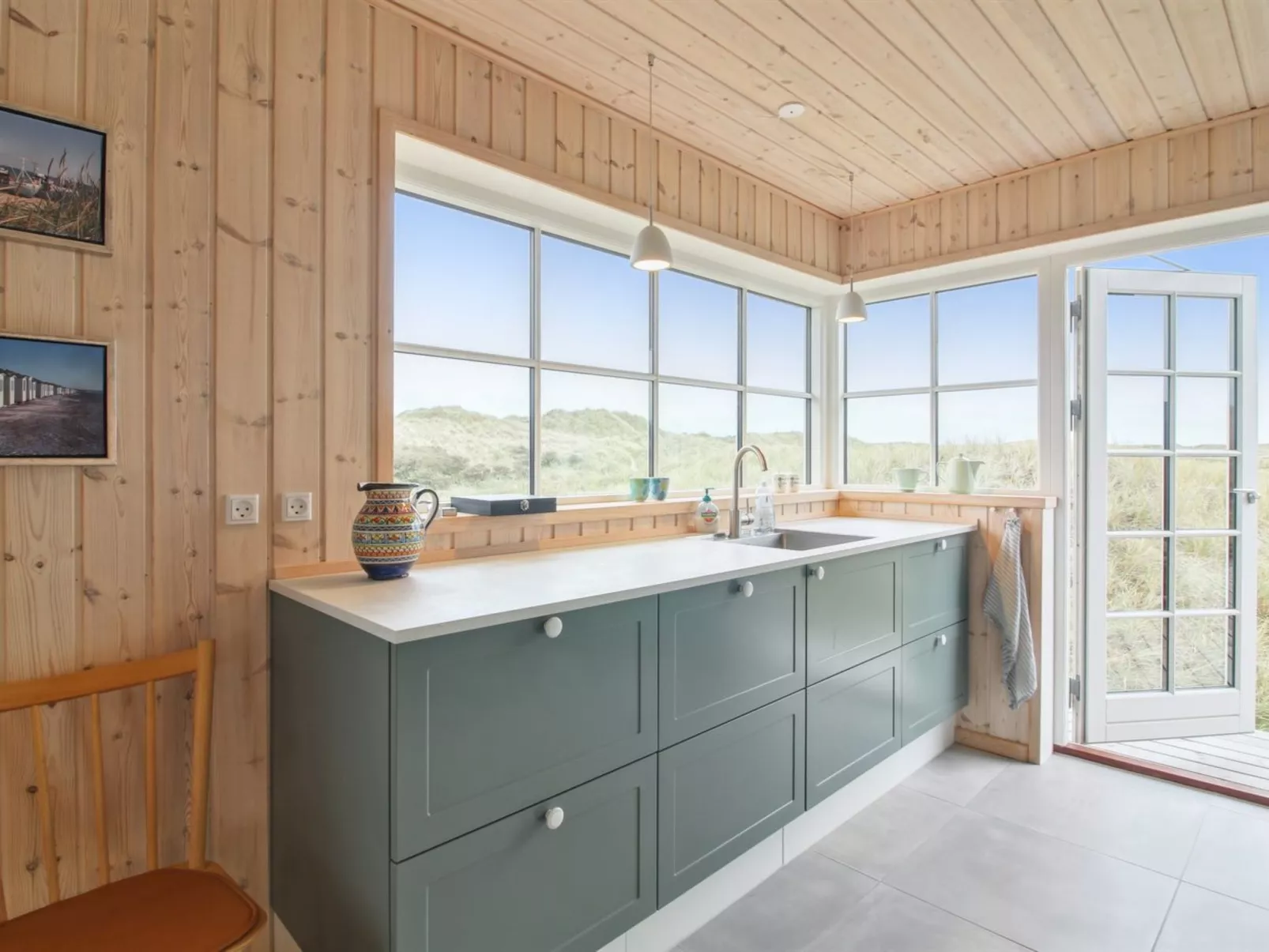 "Merina" - 150m from the sea-Inside