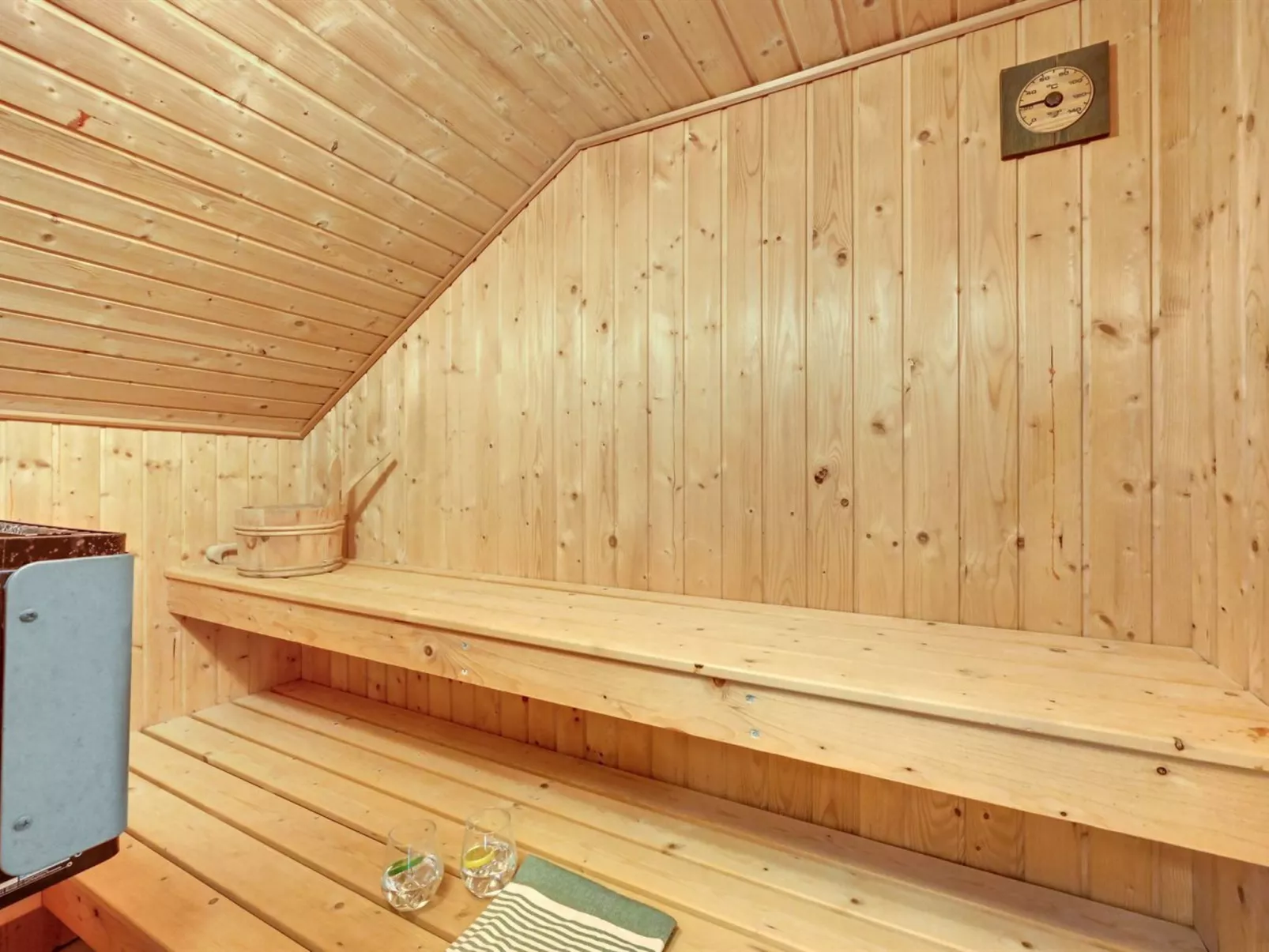 "Sidse" - 400m from the sea-Inside