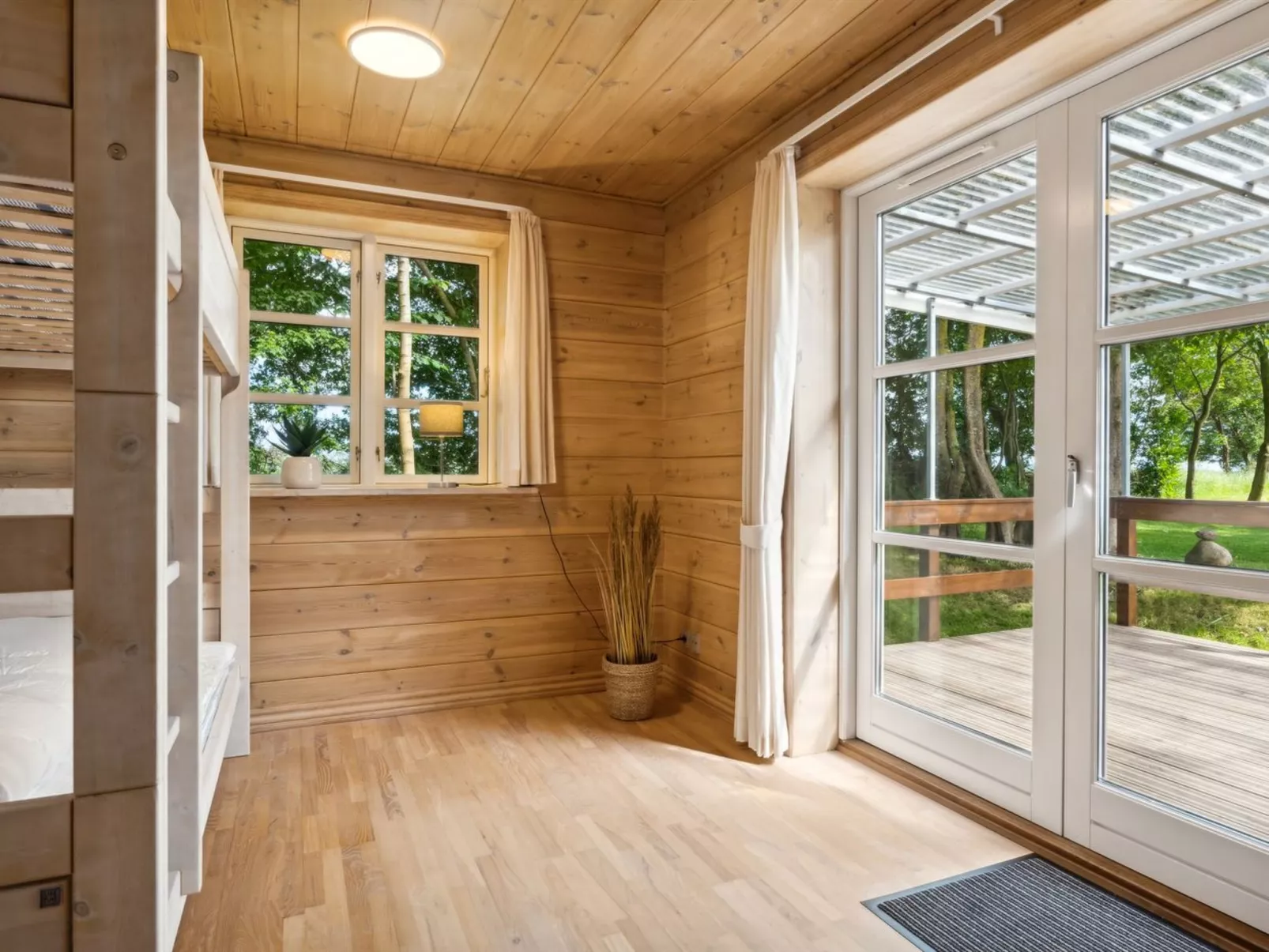 "Månviva" - 150m to the fjord-Dedans