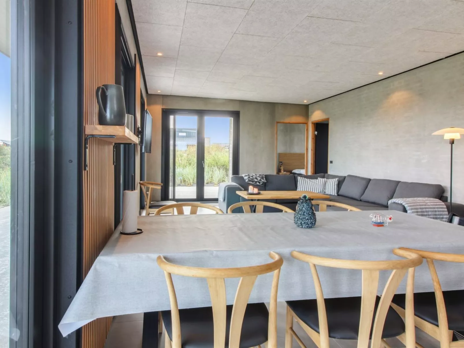 "Lima" - 200m from the sea-Drinnen