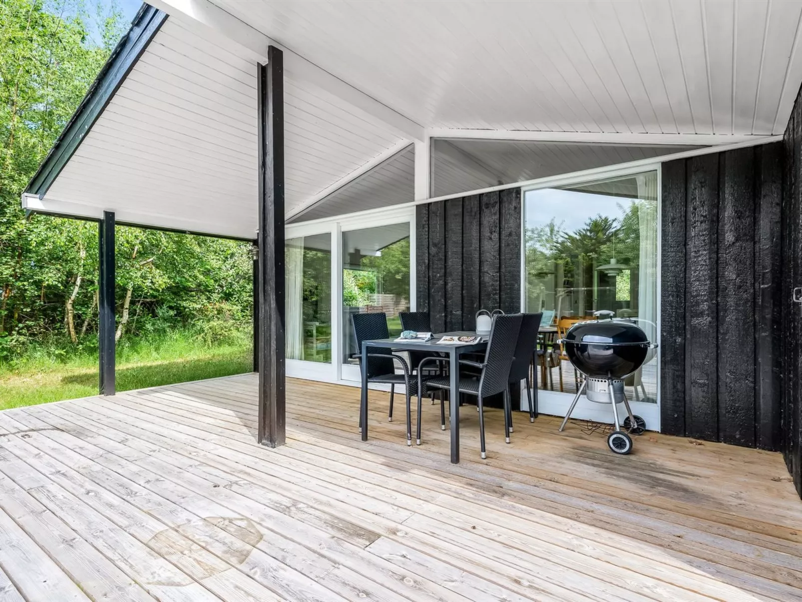 "Krum" - 250m from the sea-Outside