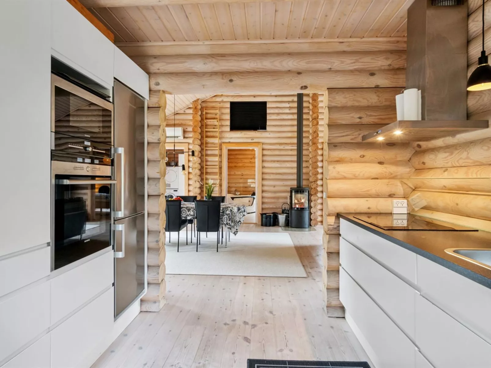 "Luzy" - 1km from the sea-Dedans