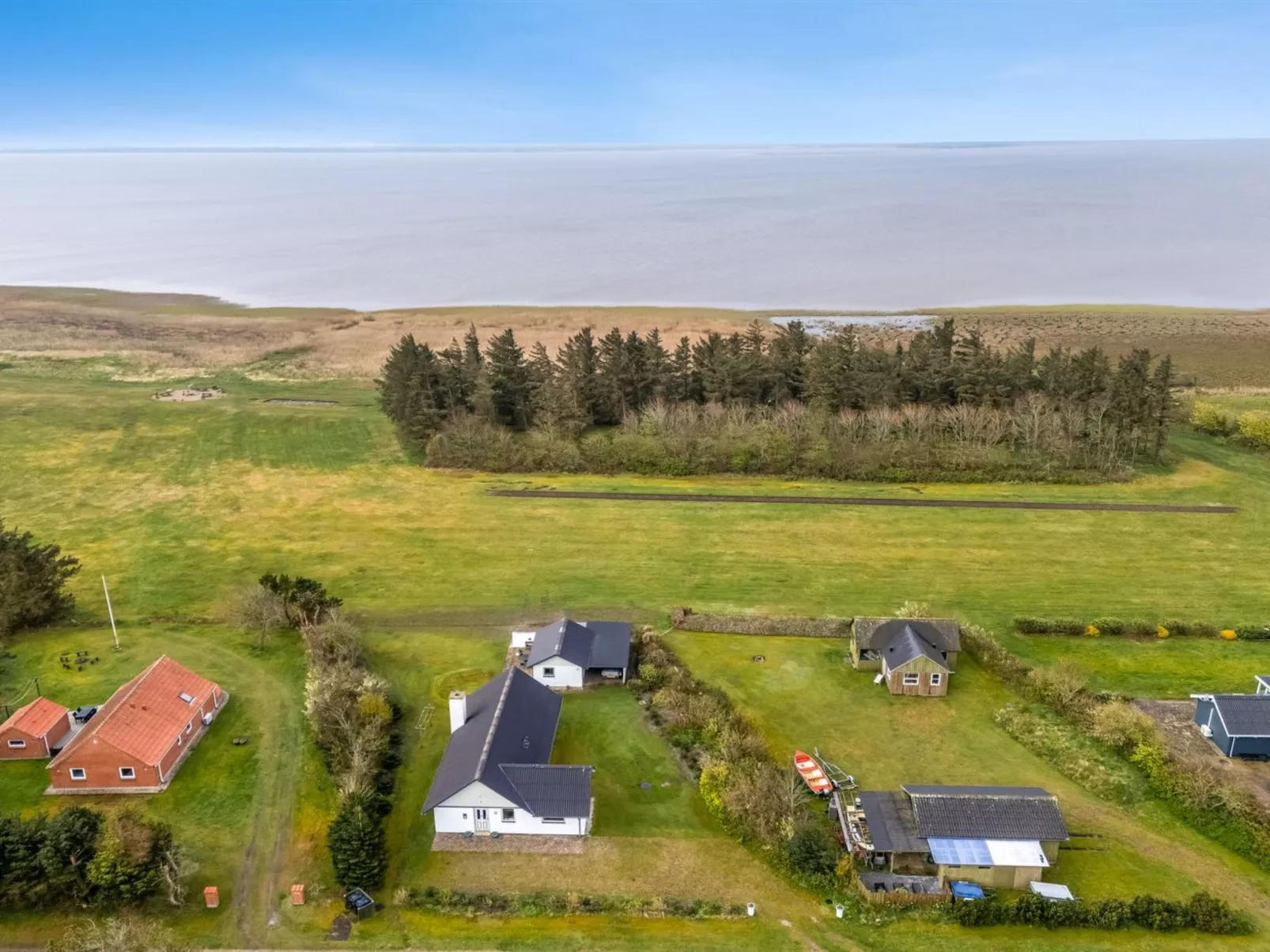 "Moreen" - 200m to the fjord-Dehors