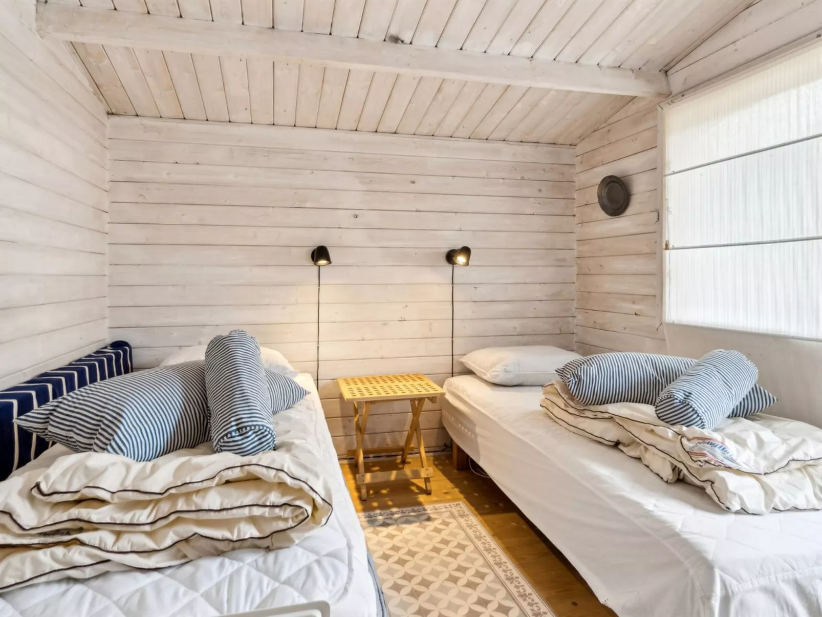 "Josef" - 1.4km from the sea-Dedans