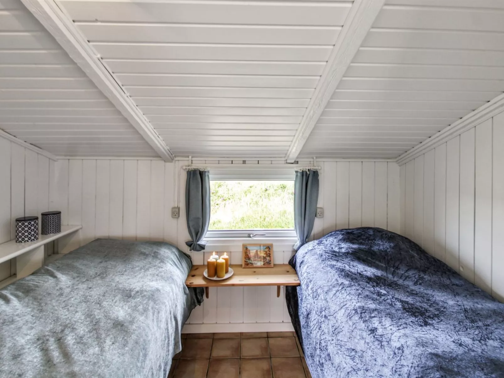 "Inka" - 100m from the sea-Inside