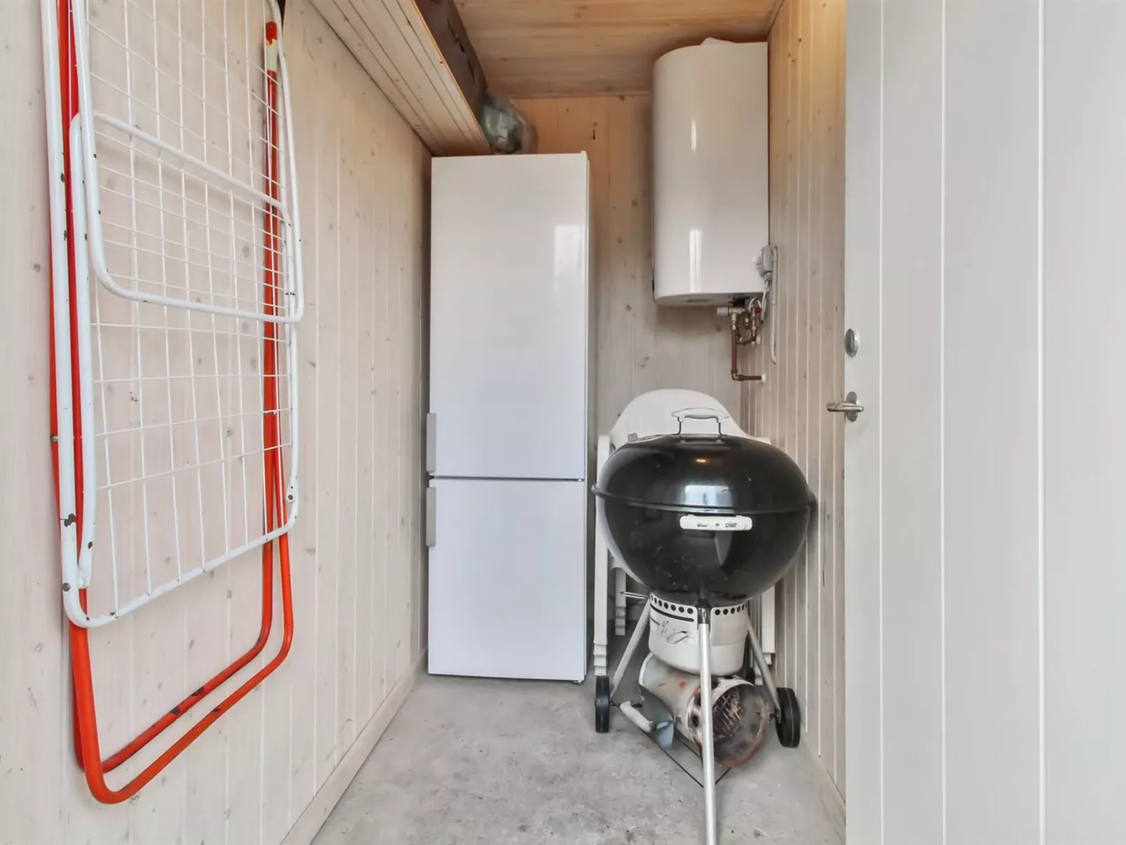 "Jakko" - 2.6km from the sea-Inside