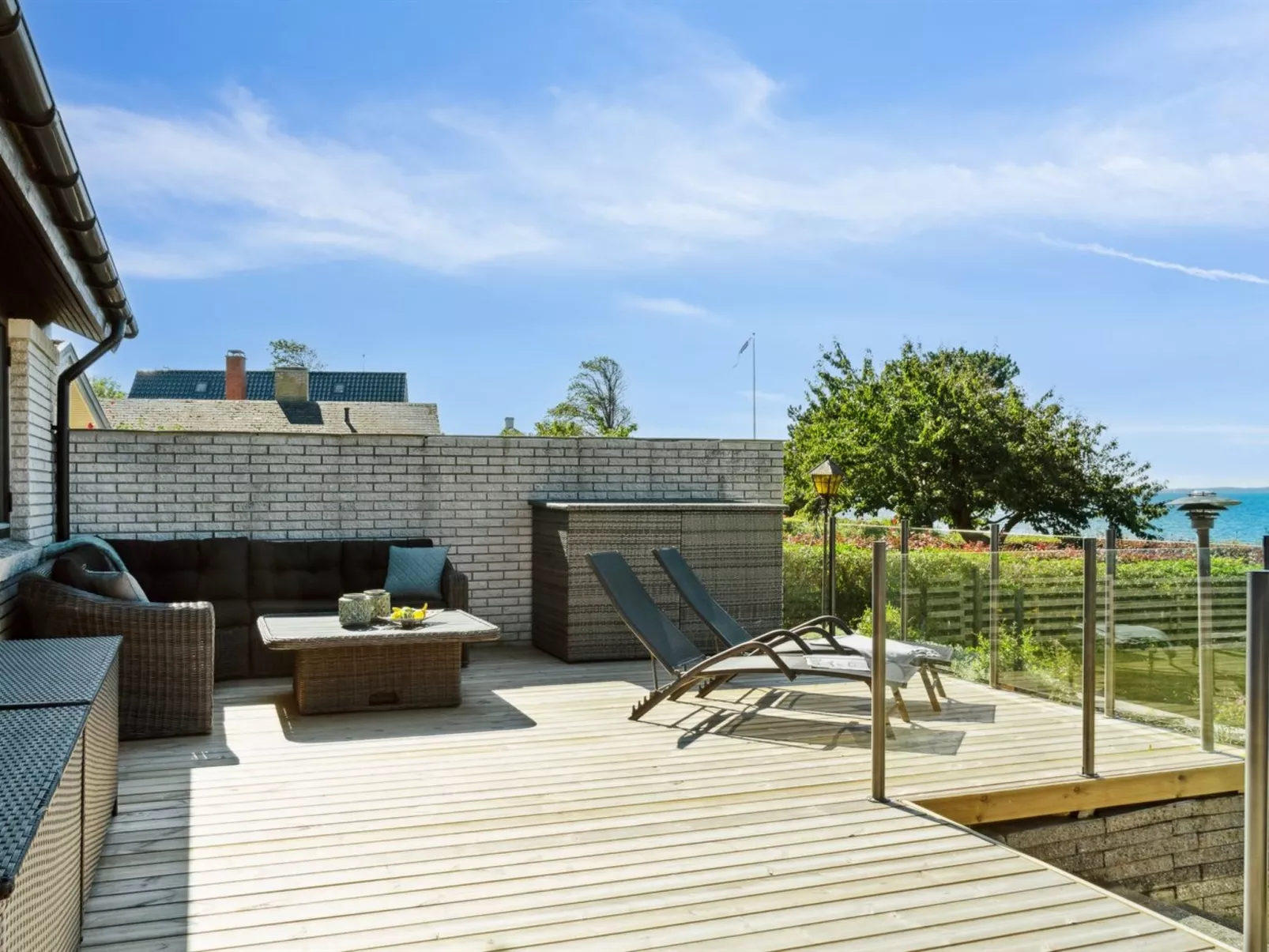 "Jovana" - 40m from the sea-Draußen