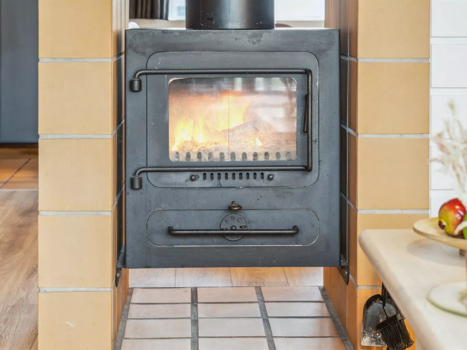 "Gudrund" - 250m from the sea-Inside