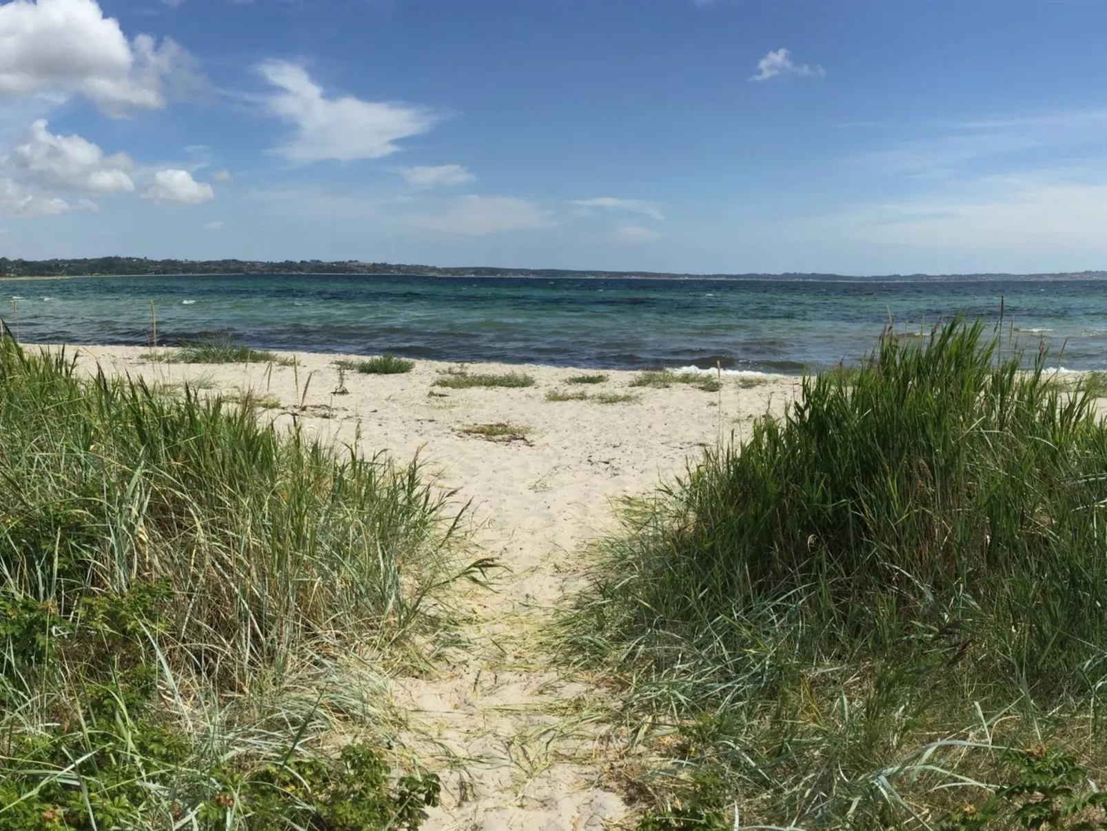 "Stygg" - 400m from the sea-Outside