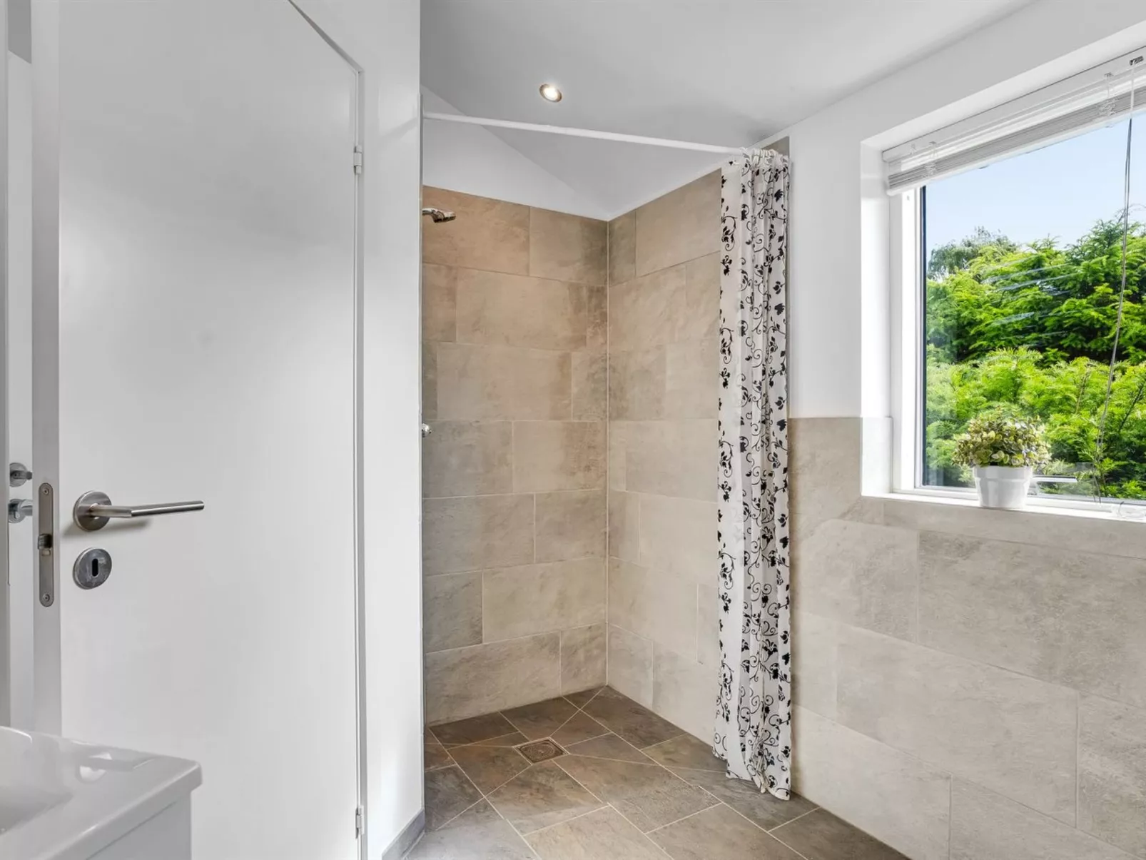 "Zuhra" - 250m from the sea-Inside