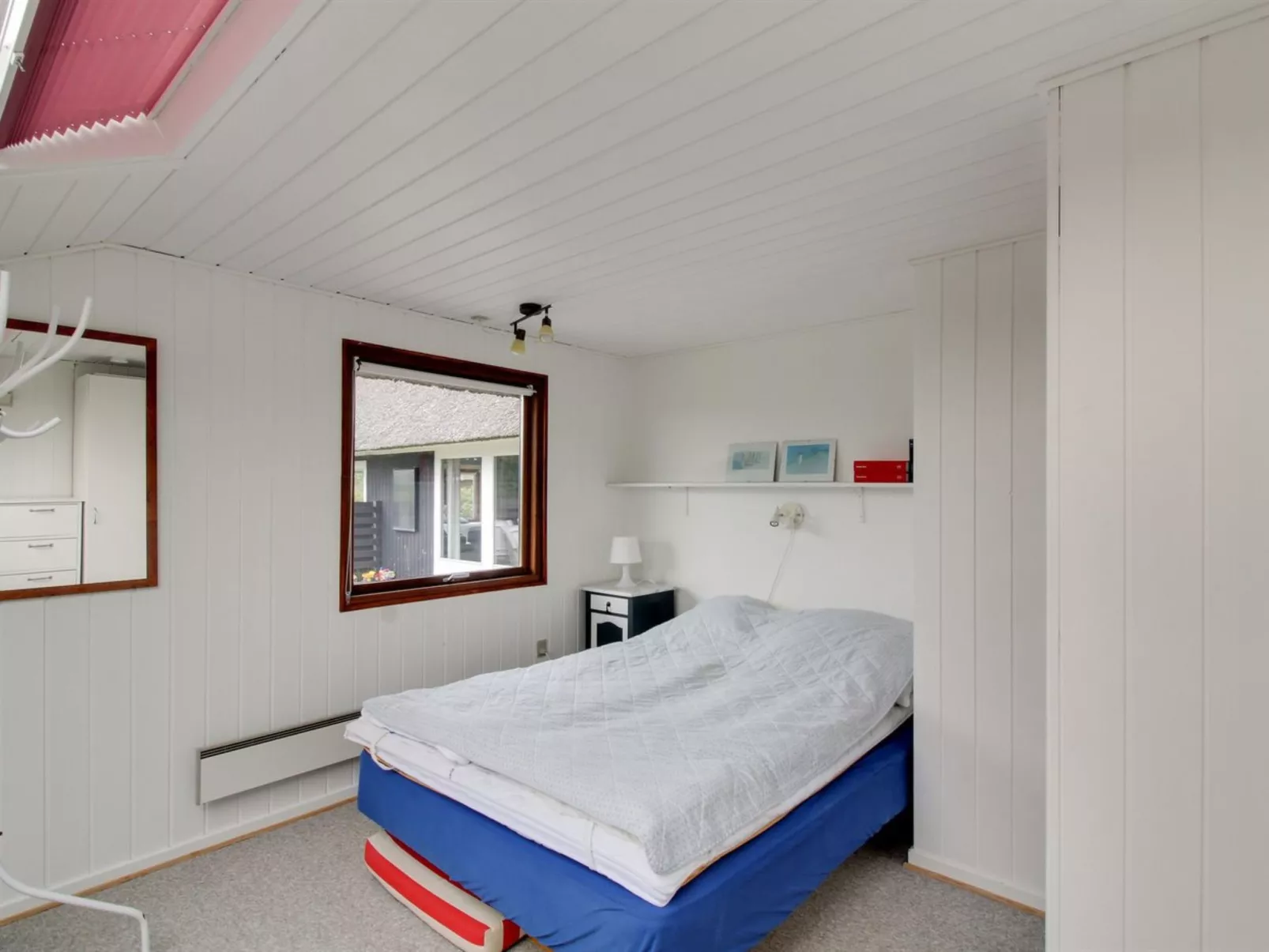 "Kastehelmi" - 400m from the sea-Inside