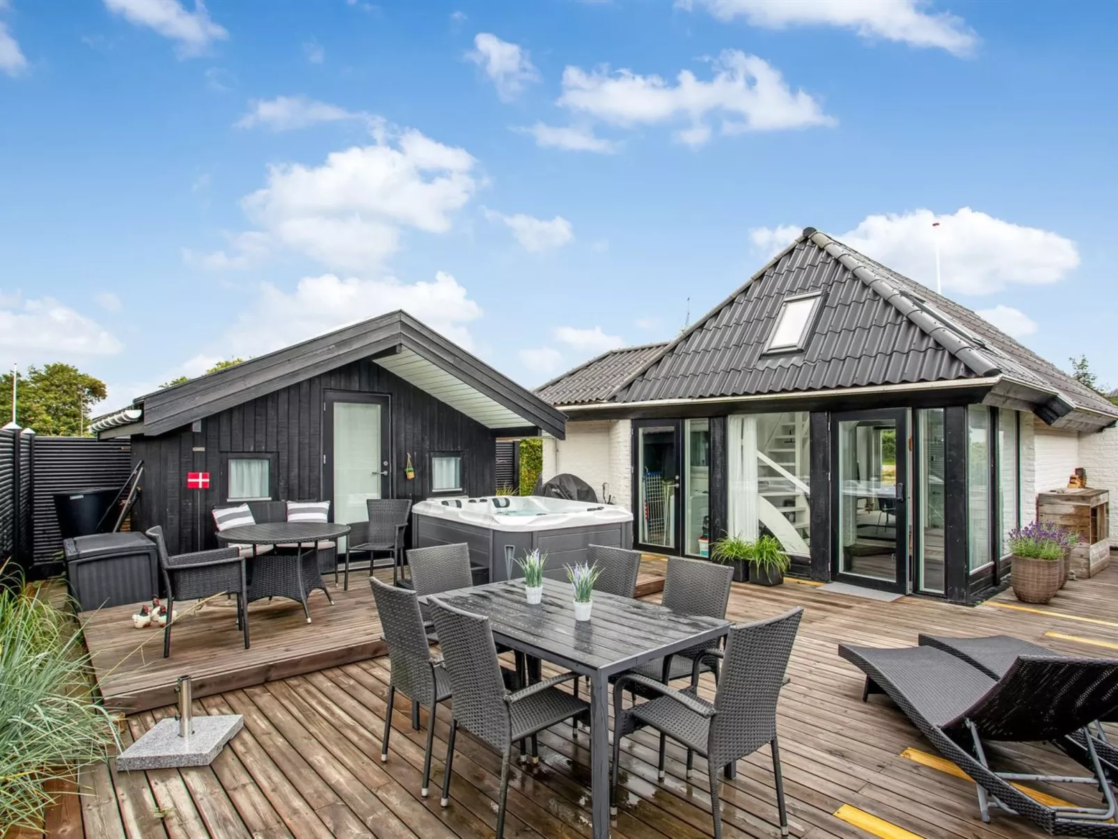 "Solfrid" - 150m from the sea-Dehors