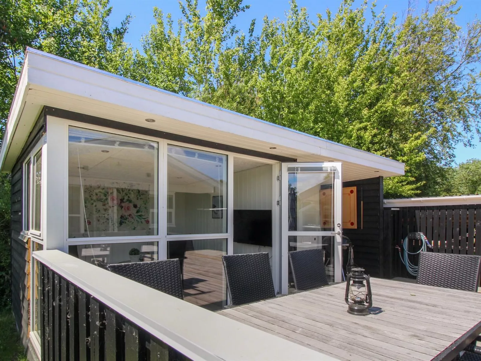 "Emilia" - 1.8km from the sea-Inside