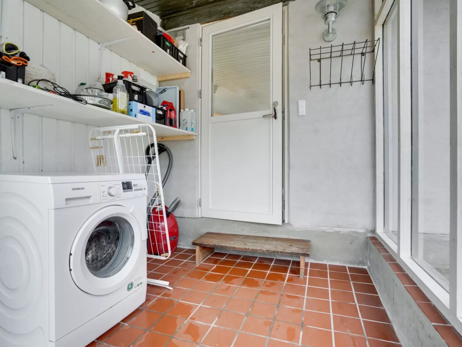 "Hendrina" - 500m from the sea-Inside