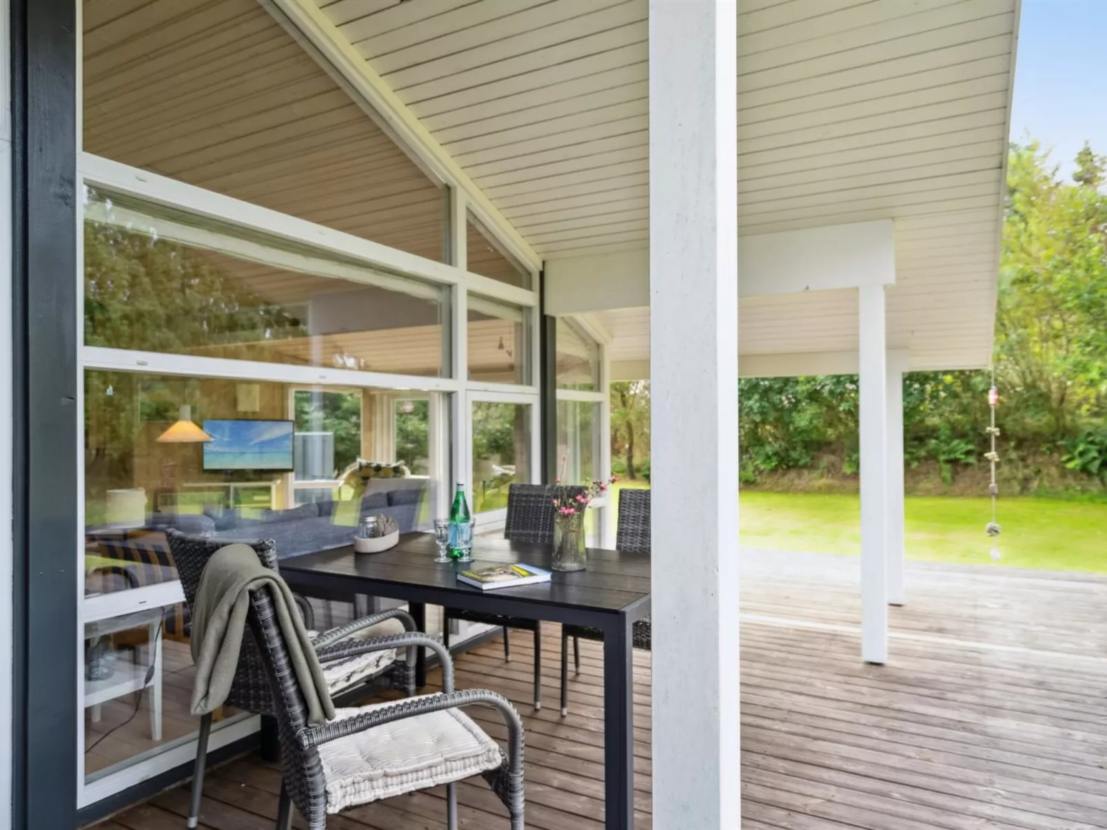 "Sigbritt" - 2.6km from the sea-Outside