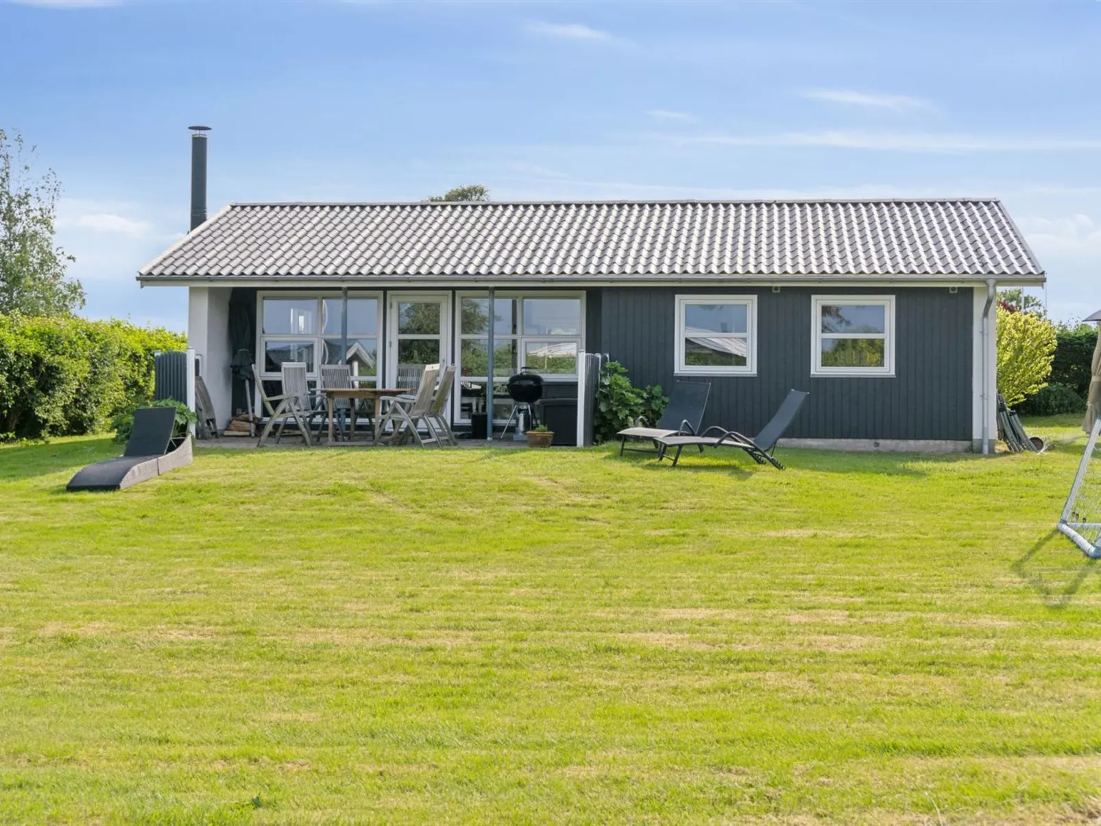 "Gudrun" - 250m from the sea-Outside