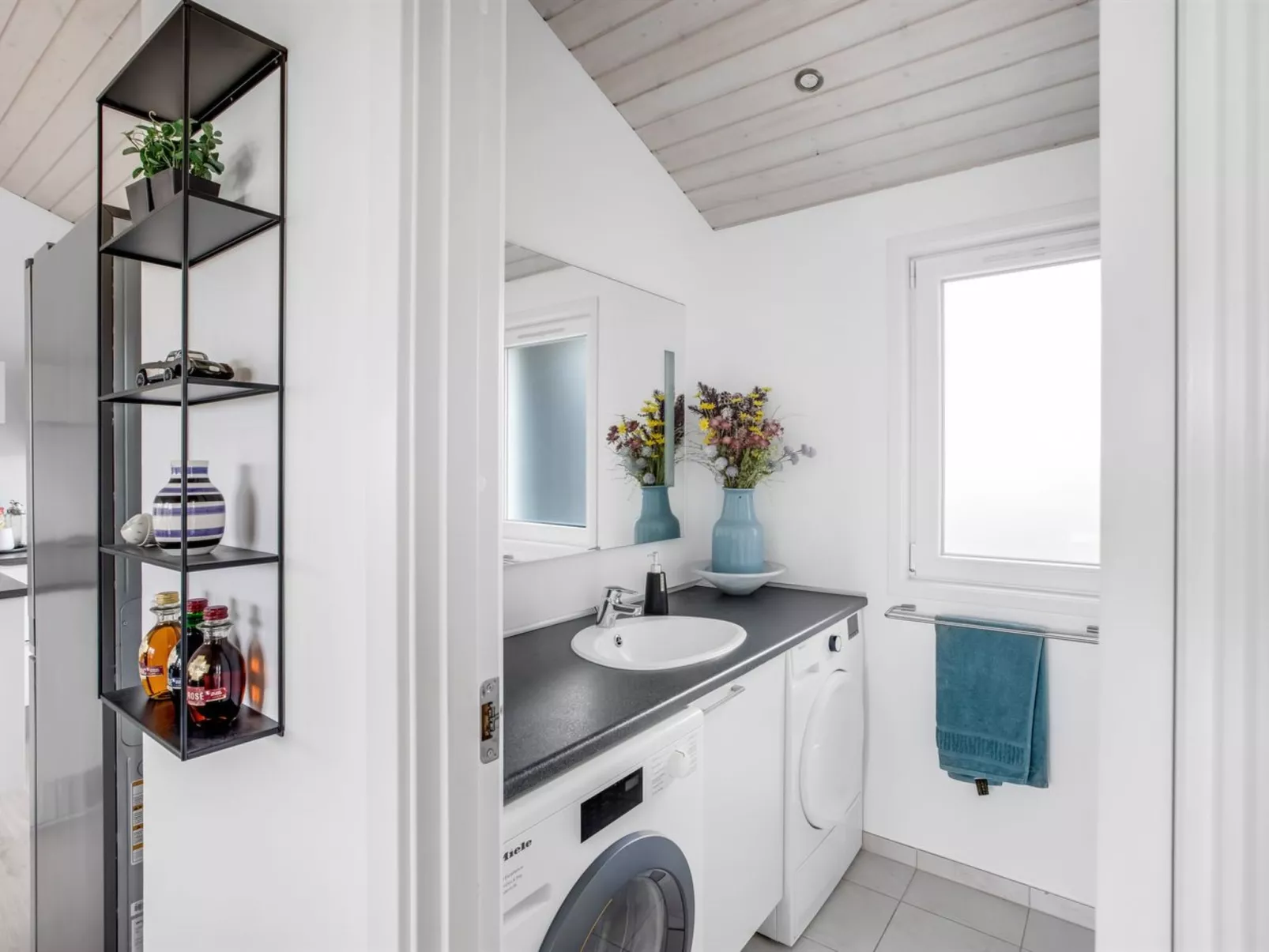 "Lennart" - 300m from the sea-Inside