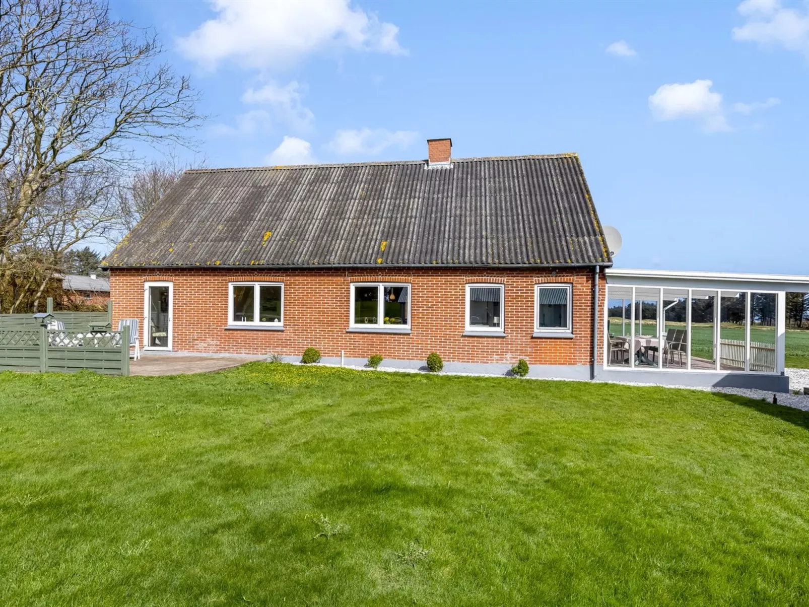 "Kerrin" - 1km from the sea-Outside