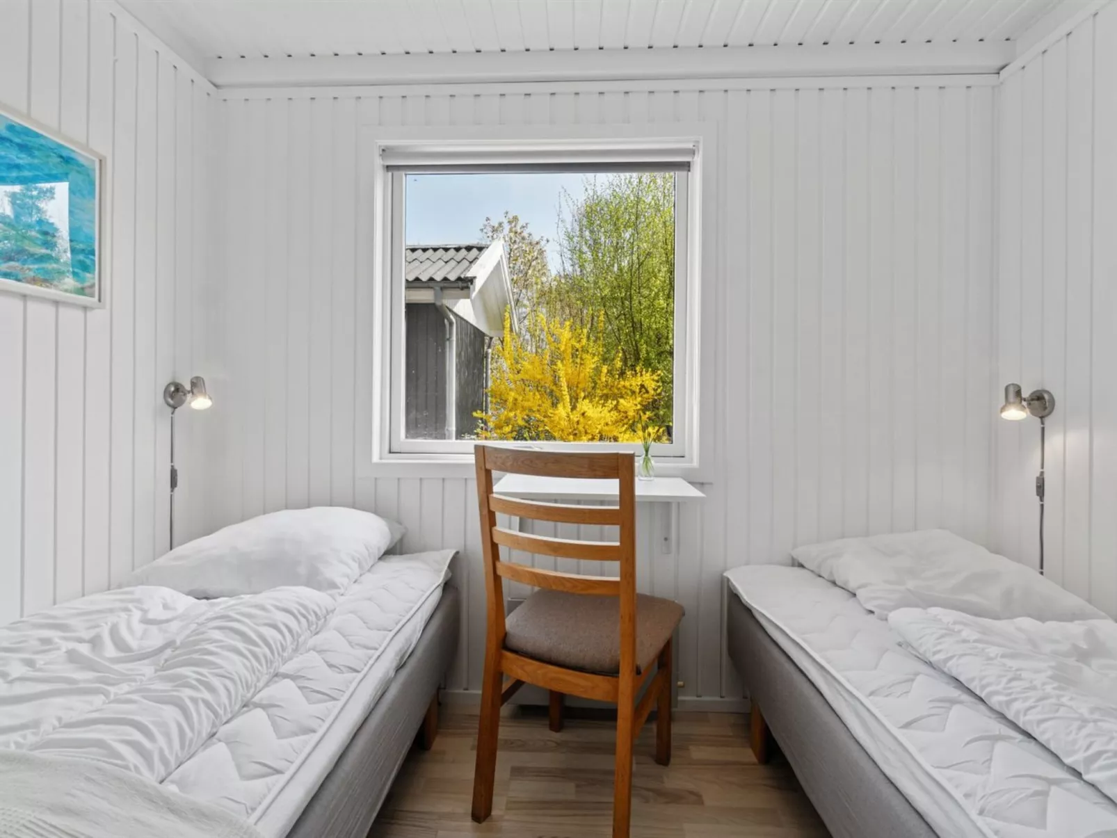 "Gjertrud" - 1km from the sea-Drinnen