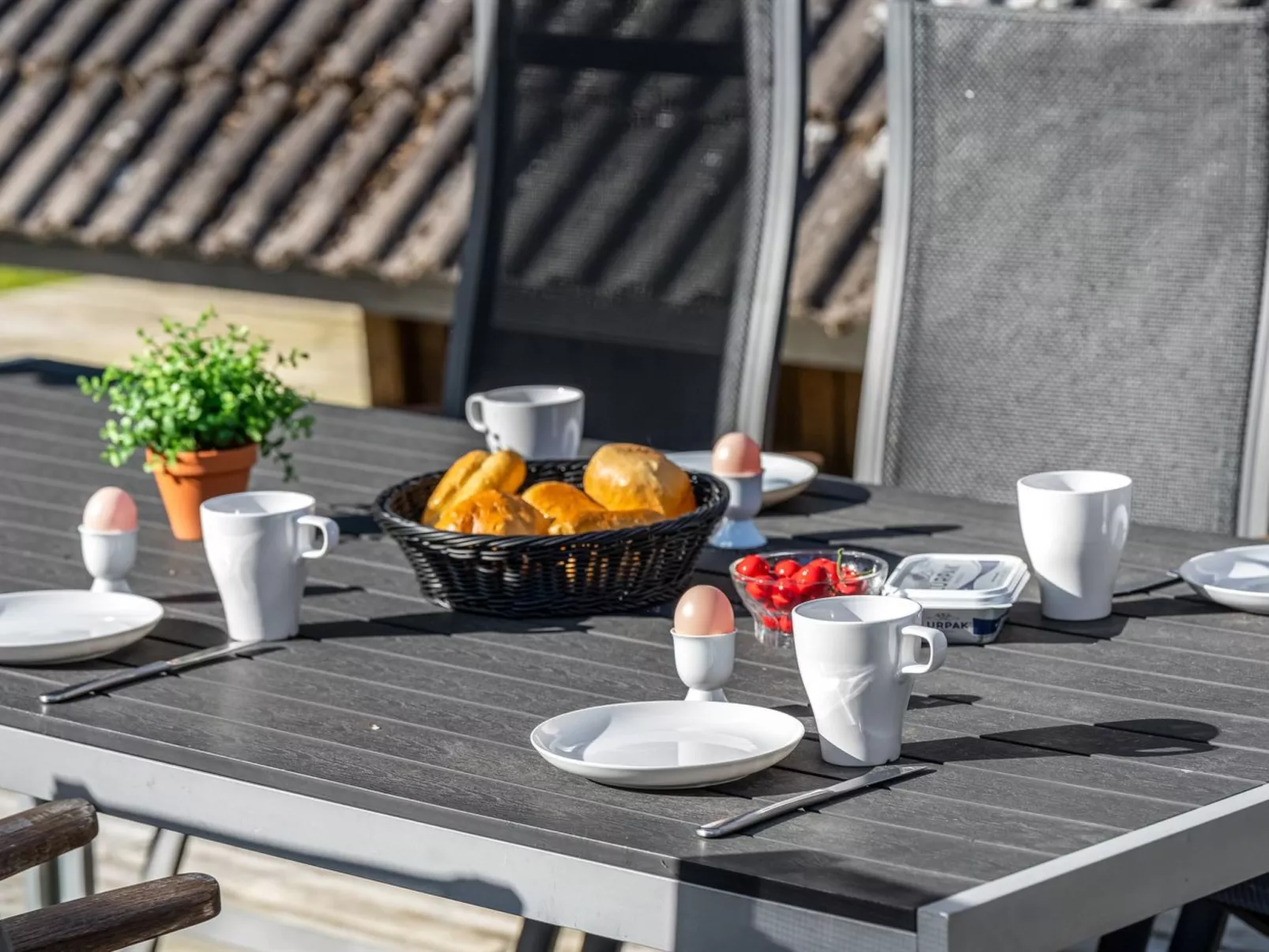 "Niesina" - 600m to the fjord-Draußen