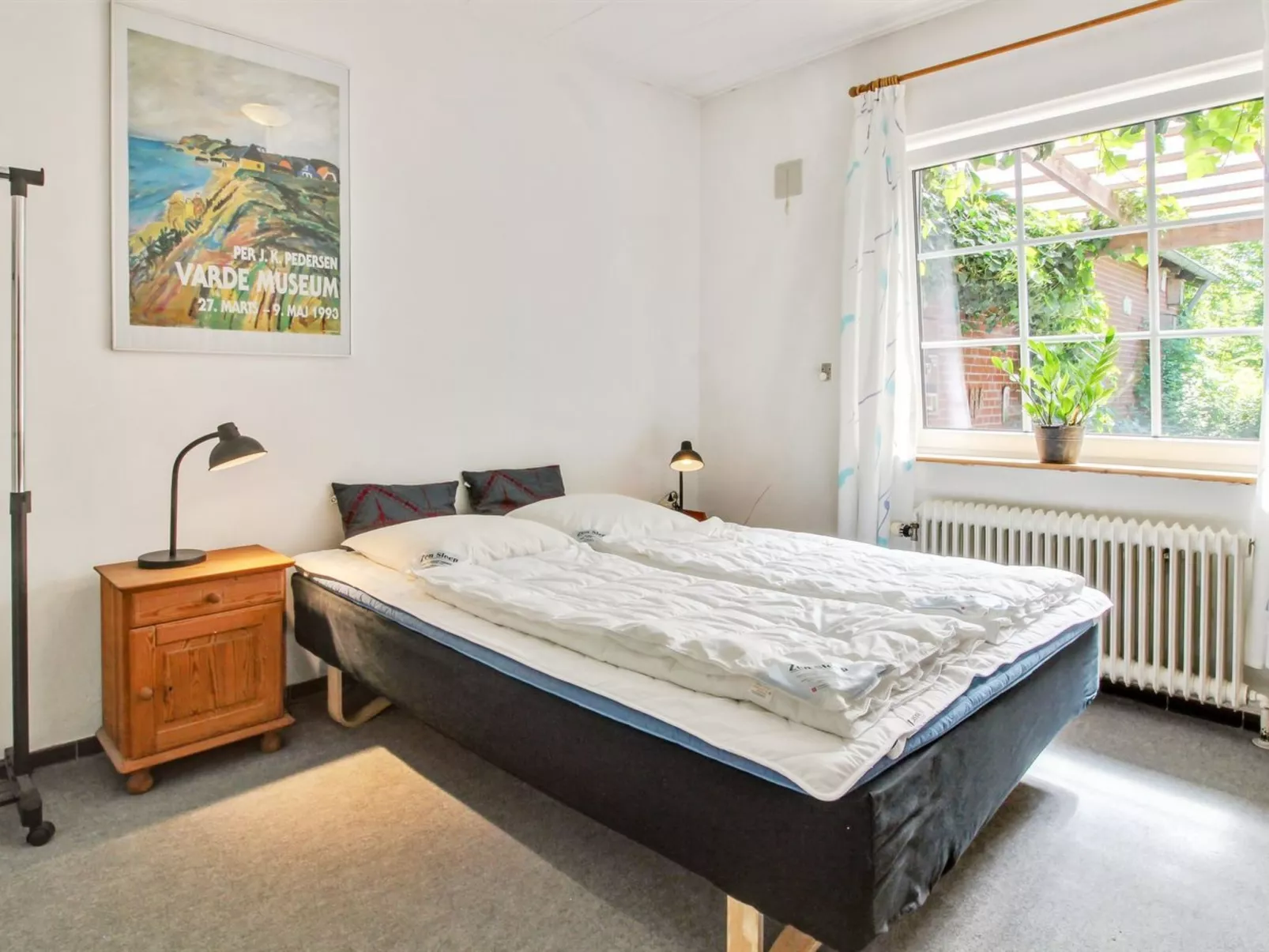 "Kiri" - 24km from the sea-Inside