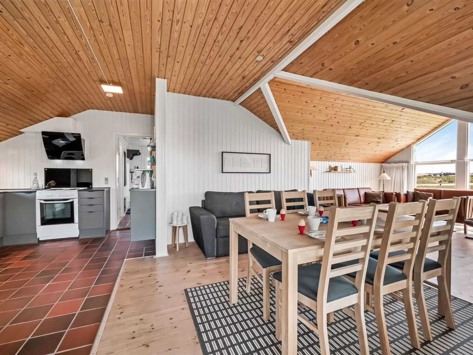 "Emppu" - 250m from the sea-Dedans