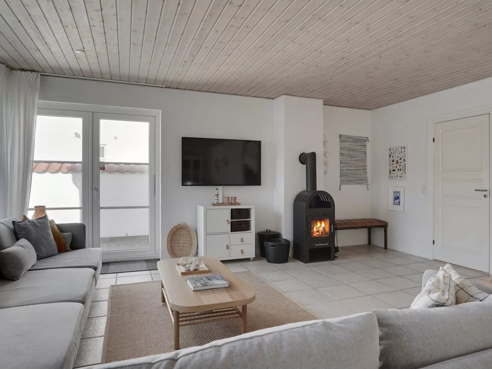 "Riki" - 150m from the sea-Dedans