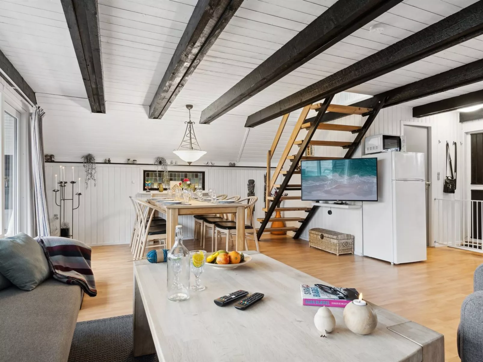 "Jace" - 900m from the sea-Dedans