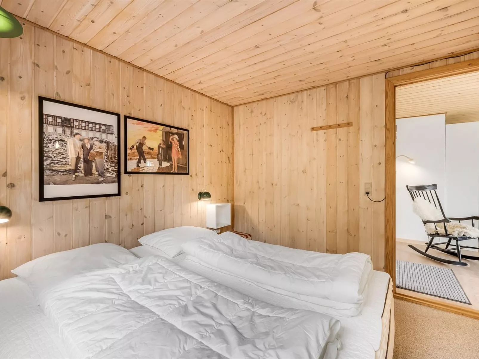 "Tian" - 400m to the fjord-Dedans