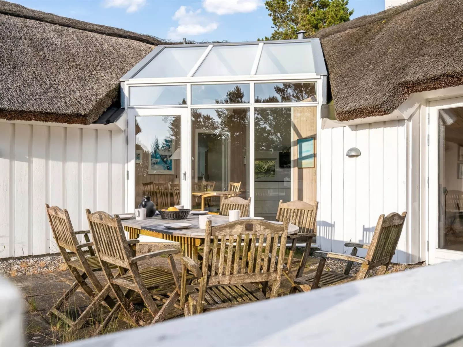 "Elenor" - 1.1km from the sea-Draußen