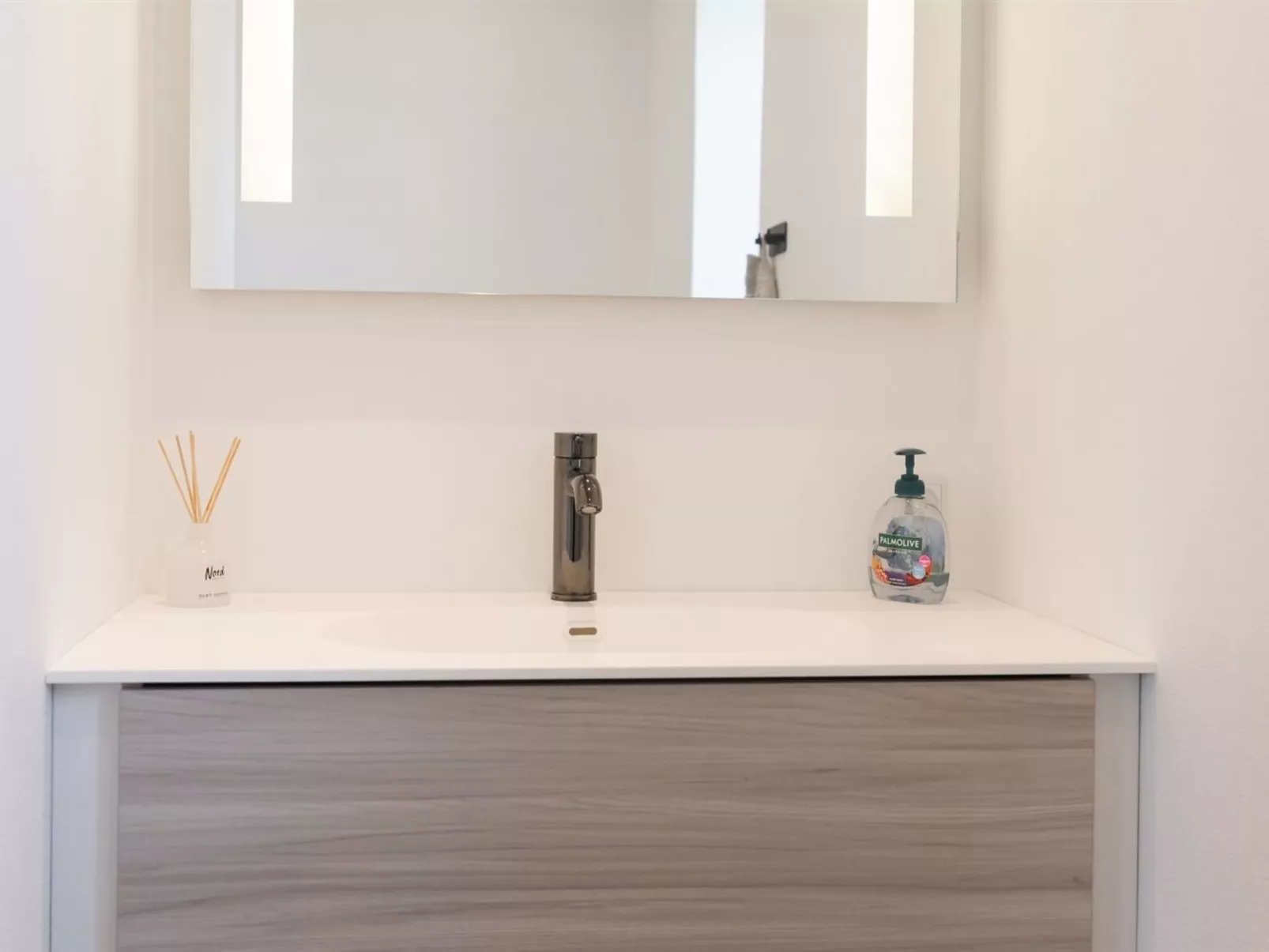 "Nico" - 600m from the sea-Inside