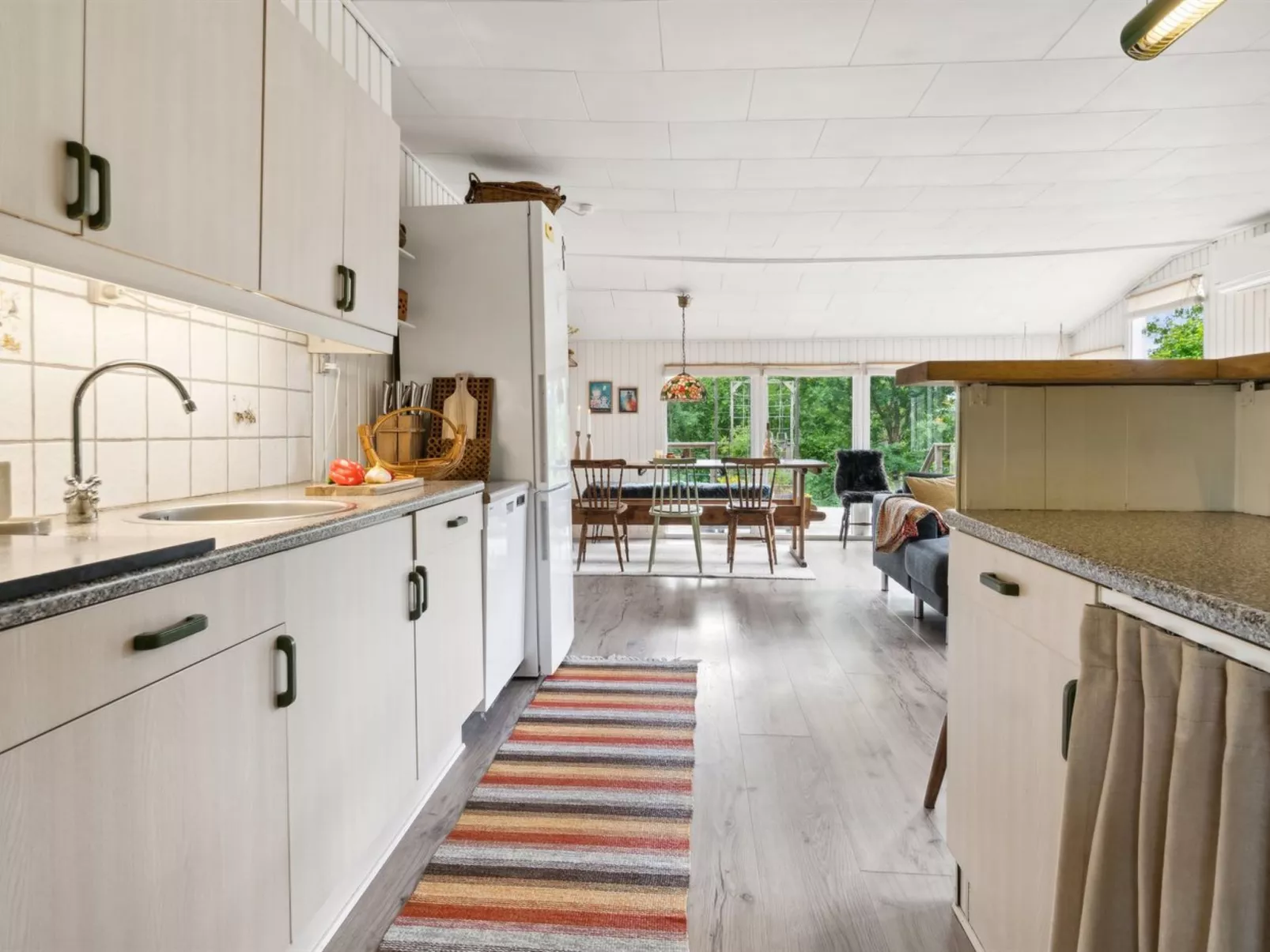 "Lovisa" - 7km from the sea-Dedans