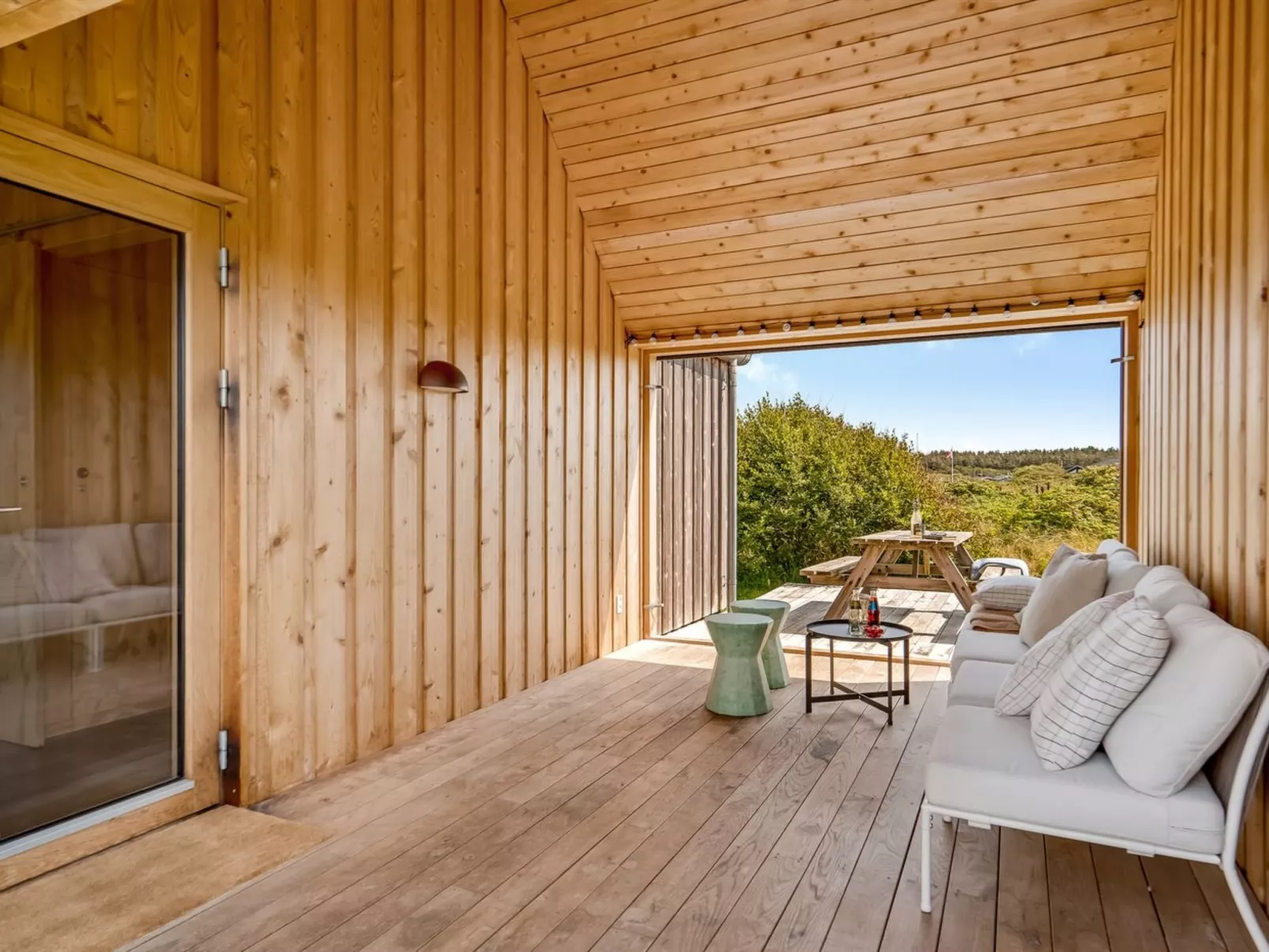 "Onni" - 250m from the sea-Dehors