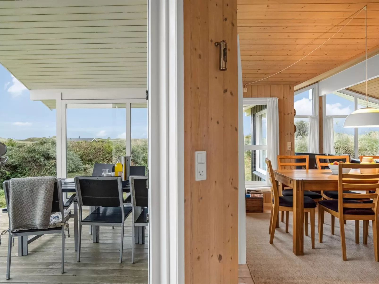 "Udder" - 250m from the sea-Dedans