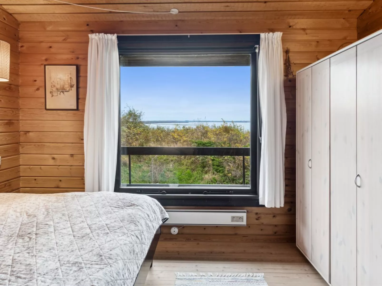 "Adelbert" - 600m to the fjord-Inside