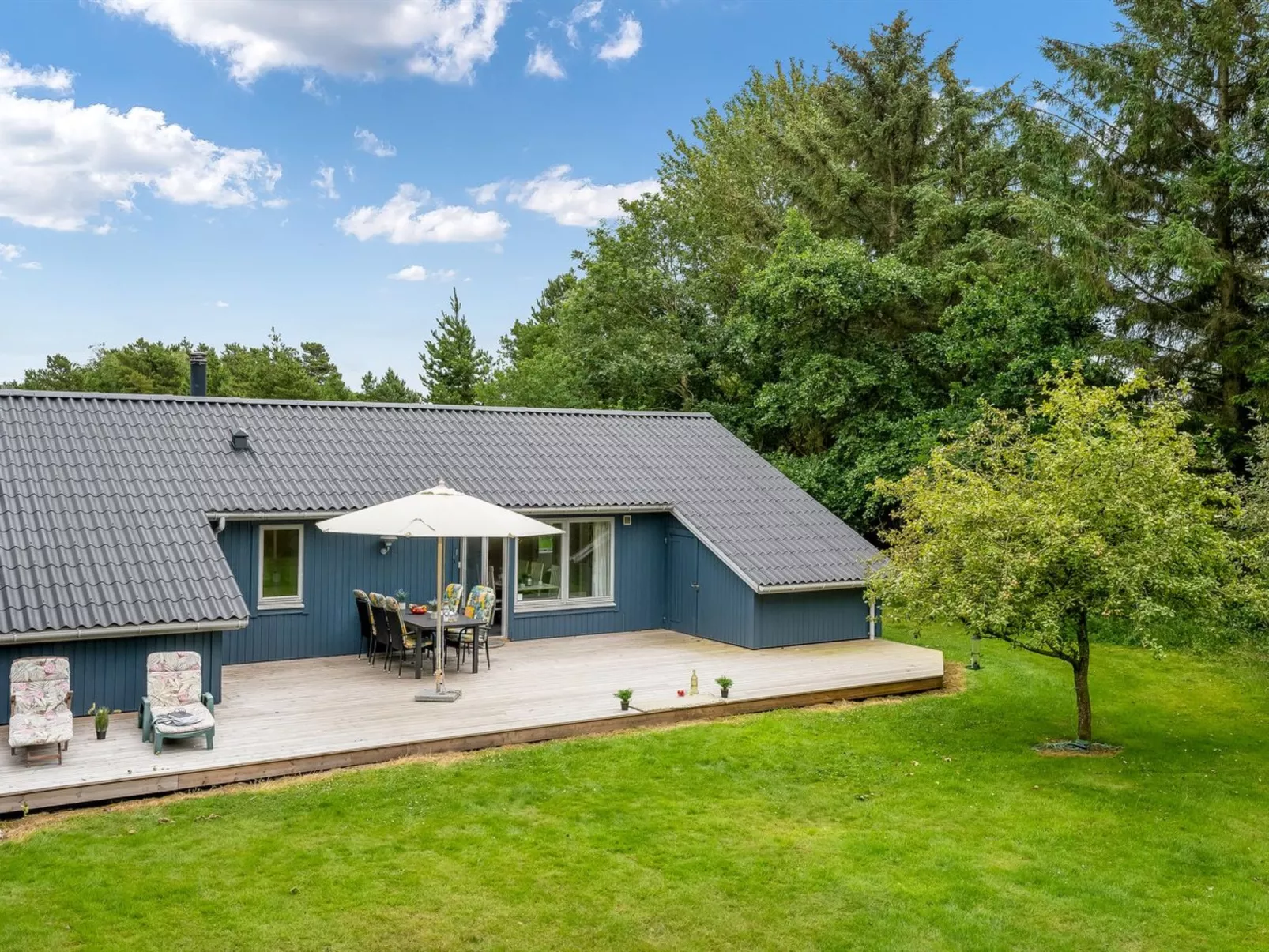 "Ljiljana" - 2km from the sea-Outside