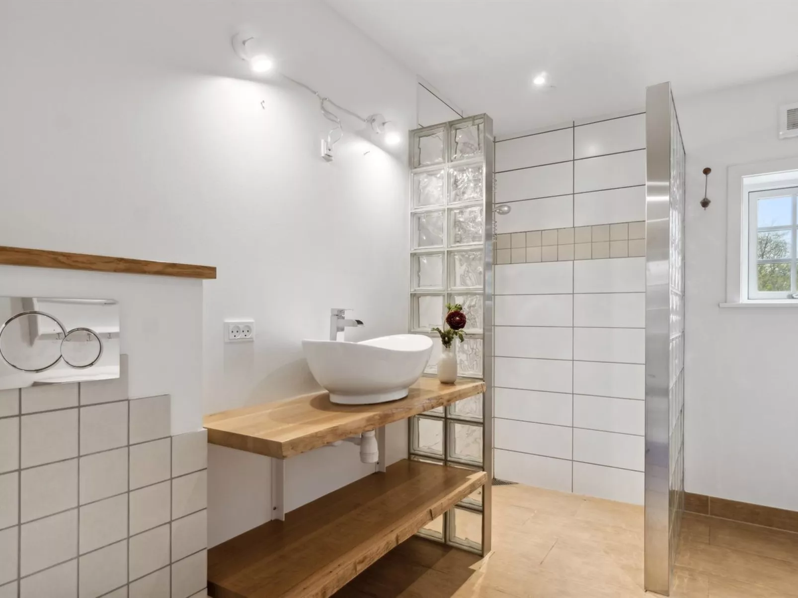 "Ejna" - 400m from the sea-Inside