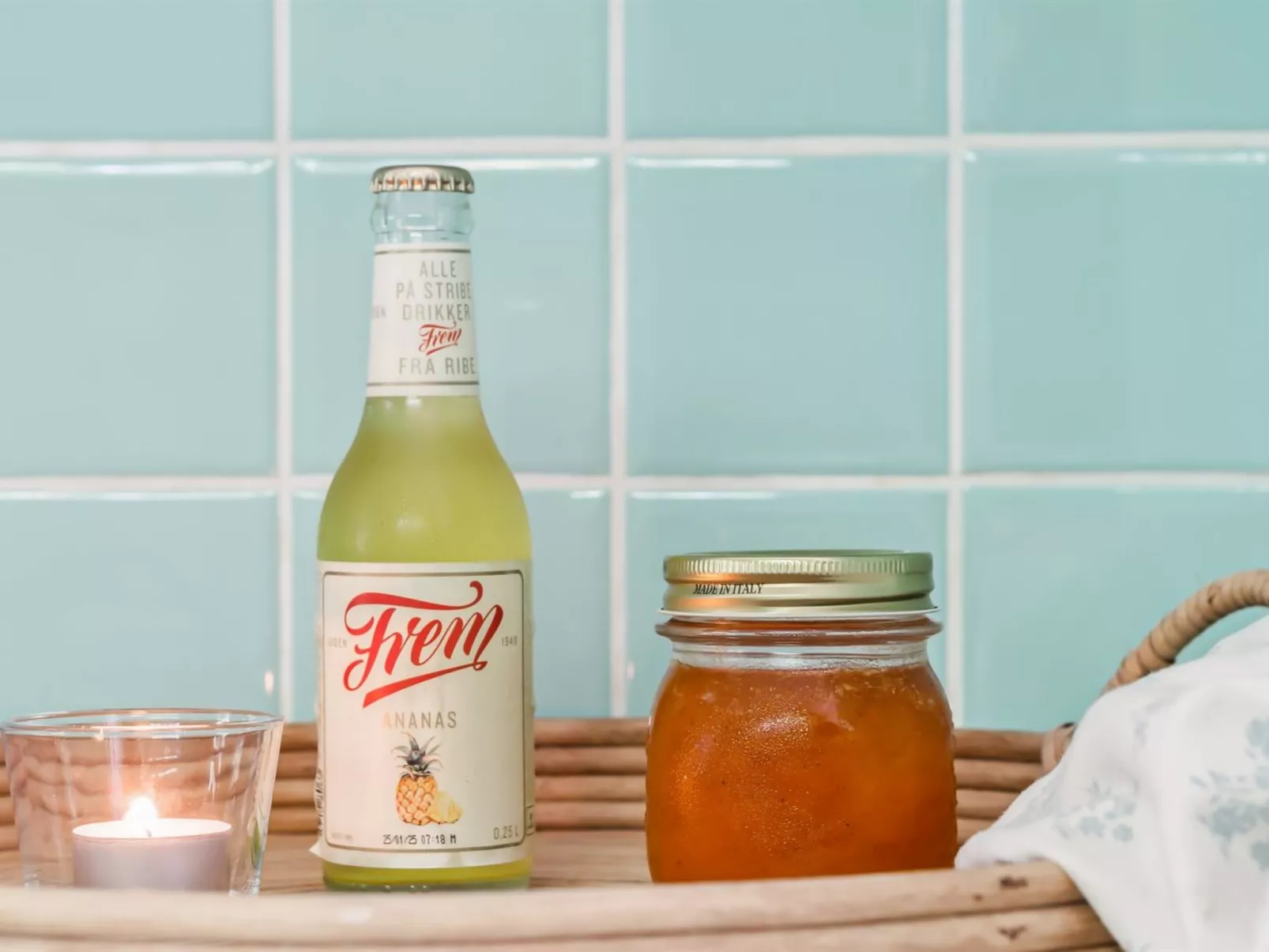 "Awenita" - 250m from the sea-Inside