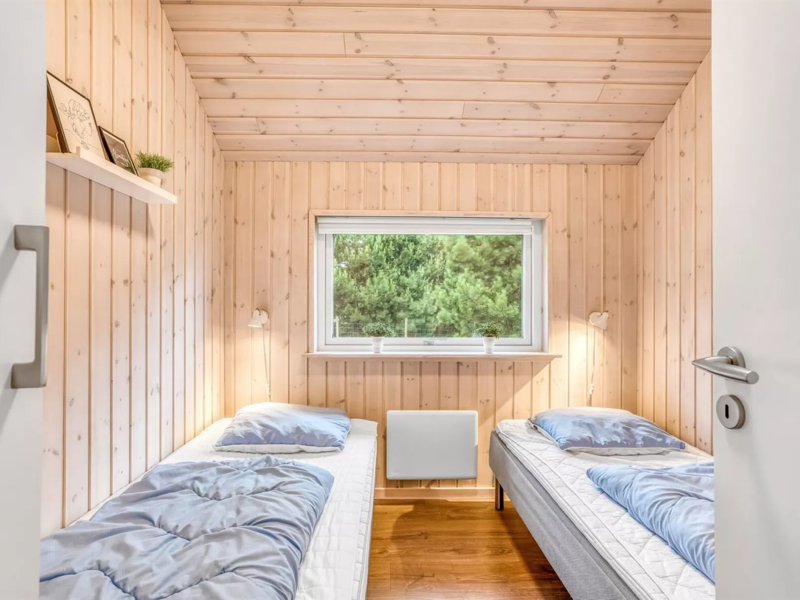 "Imke" - 1km from the sea-Inside