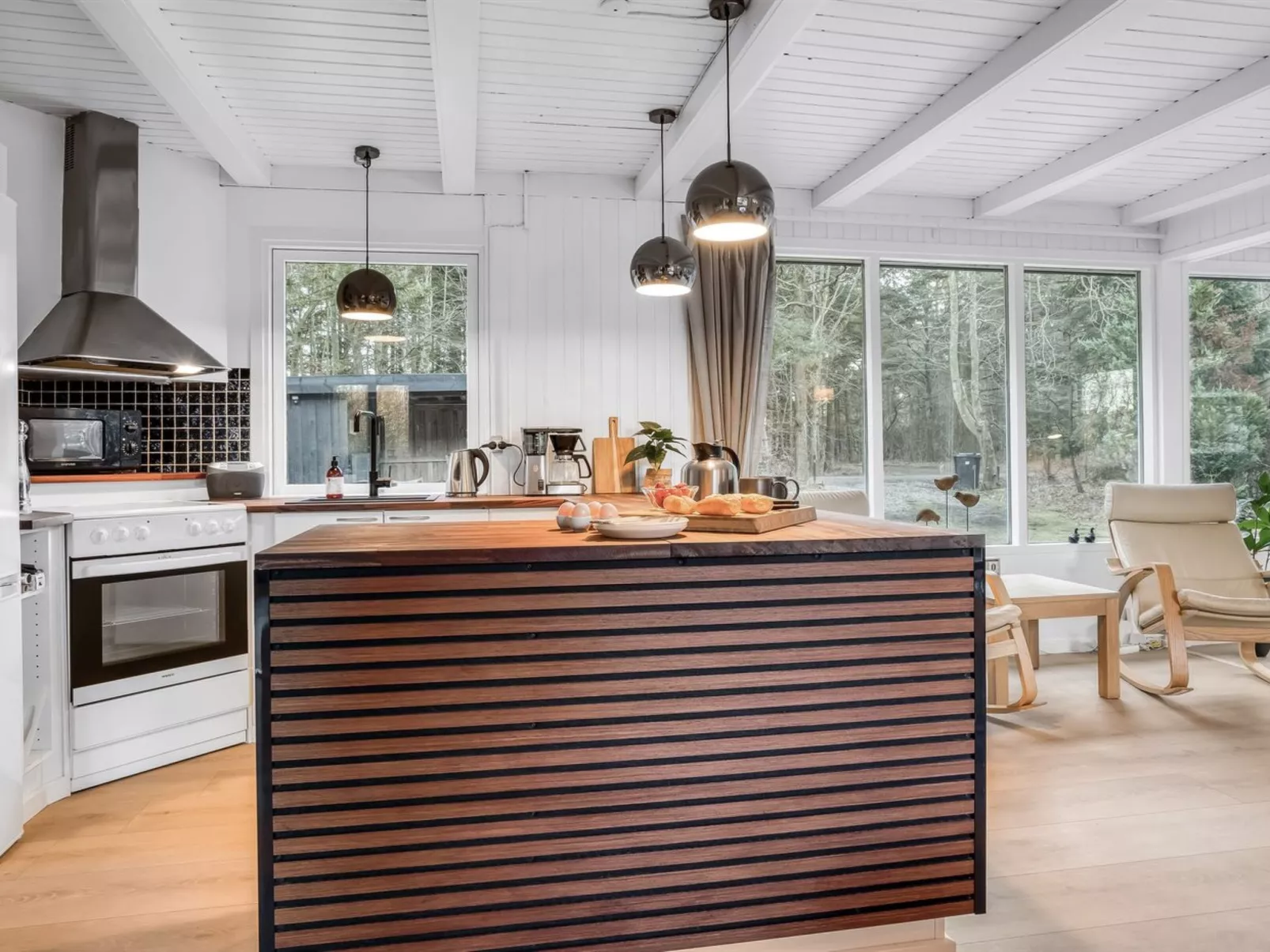 "Gunnil" - 400m from the sea-Drinnen