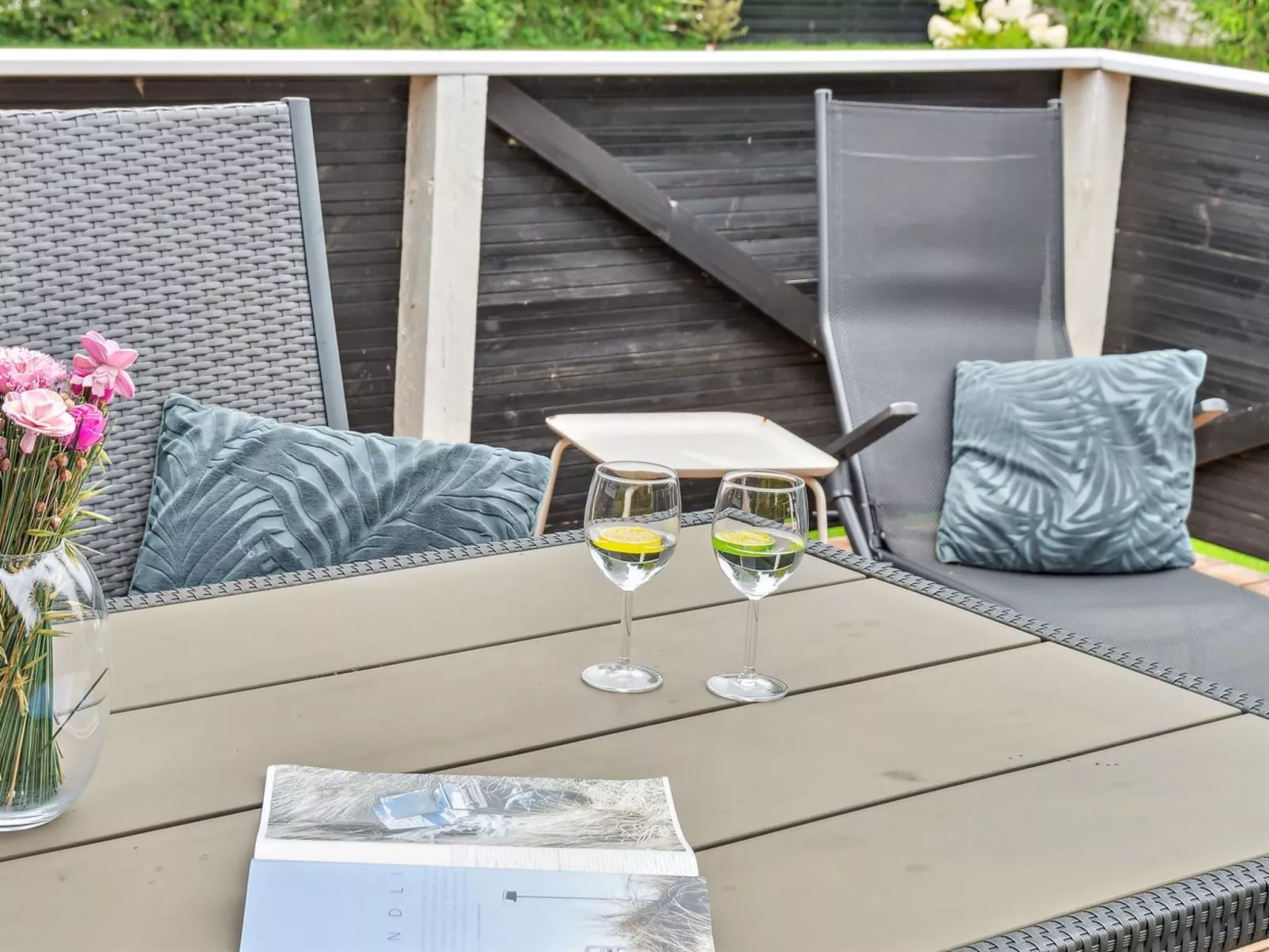 "Franke" - 2.1km to the fjord-Draußen