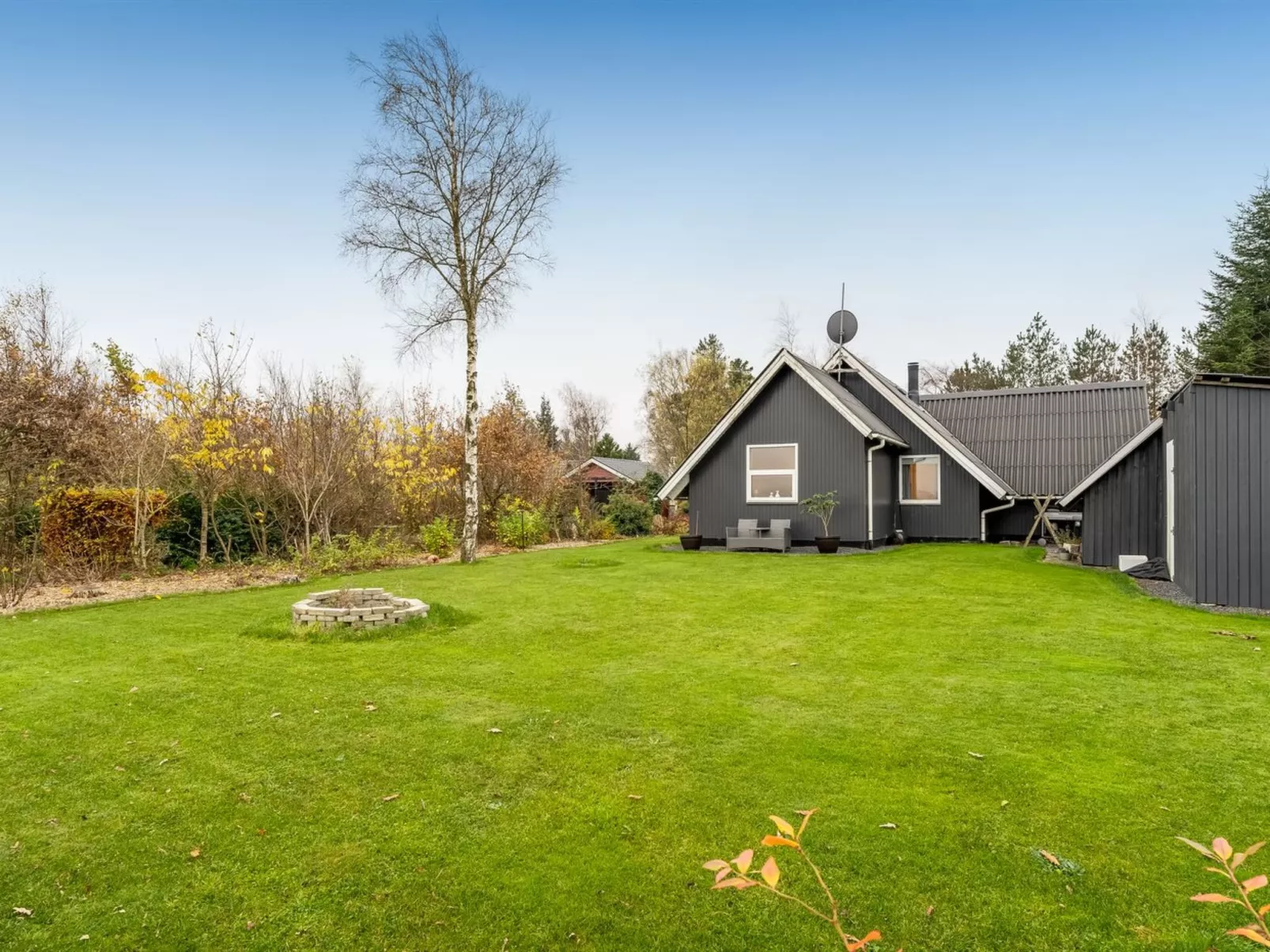 "Adisl" - 600m to the fjord-Draußen