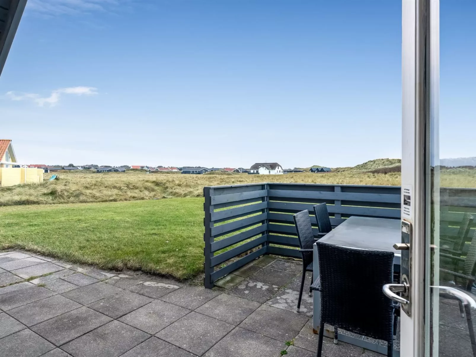 "Amina" - 50m from the sea-Outside