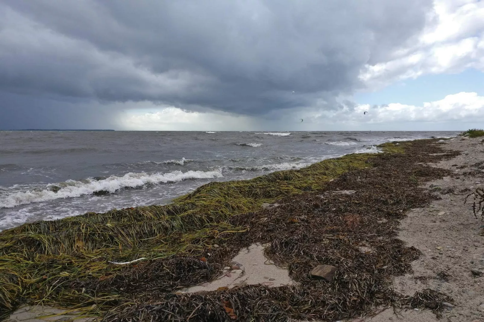 Cozy Summer House Near Ore Strand-Water view