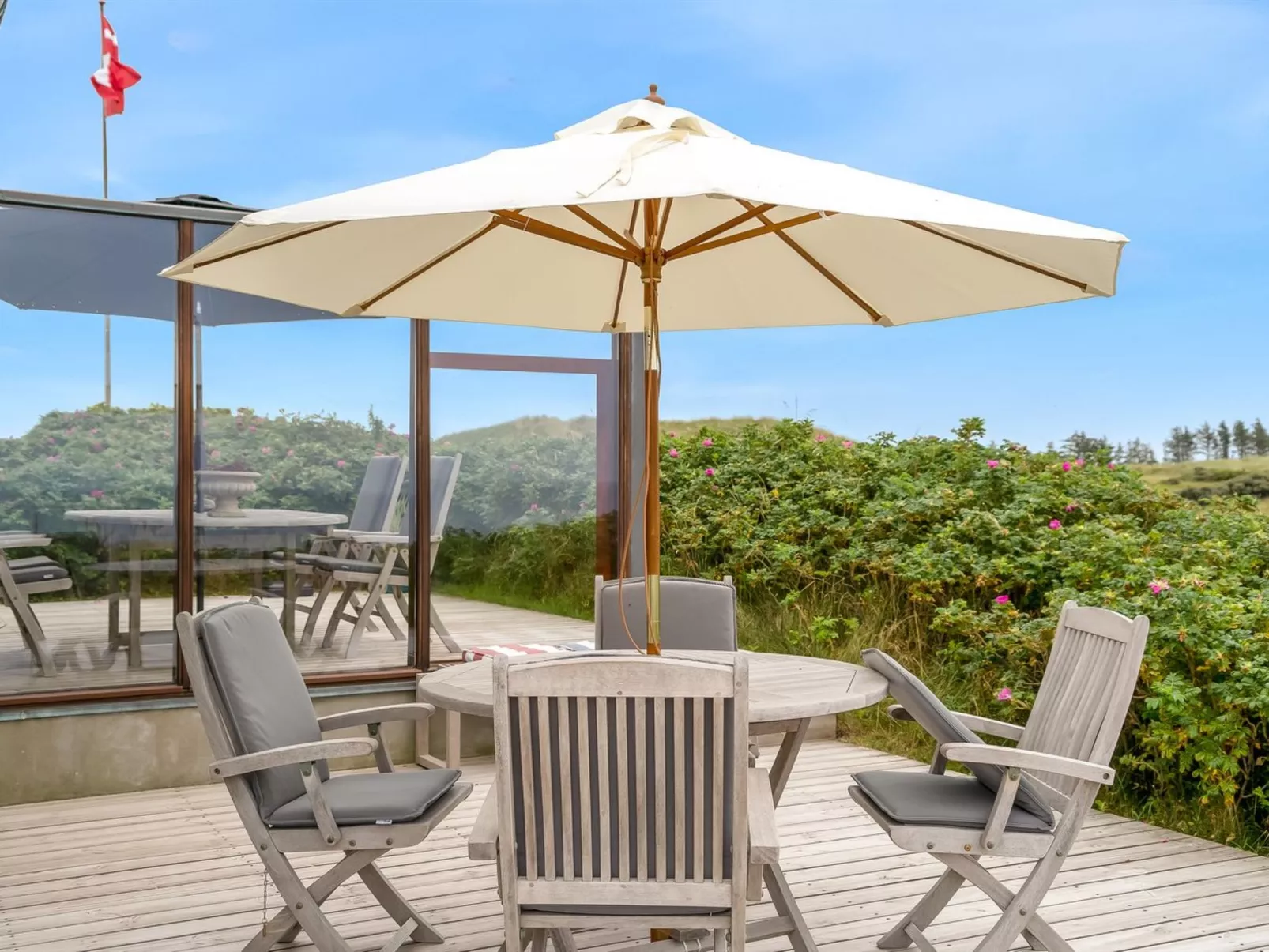 "Bjerund" - 300m from the sea-Outside