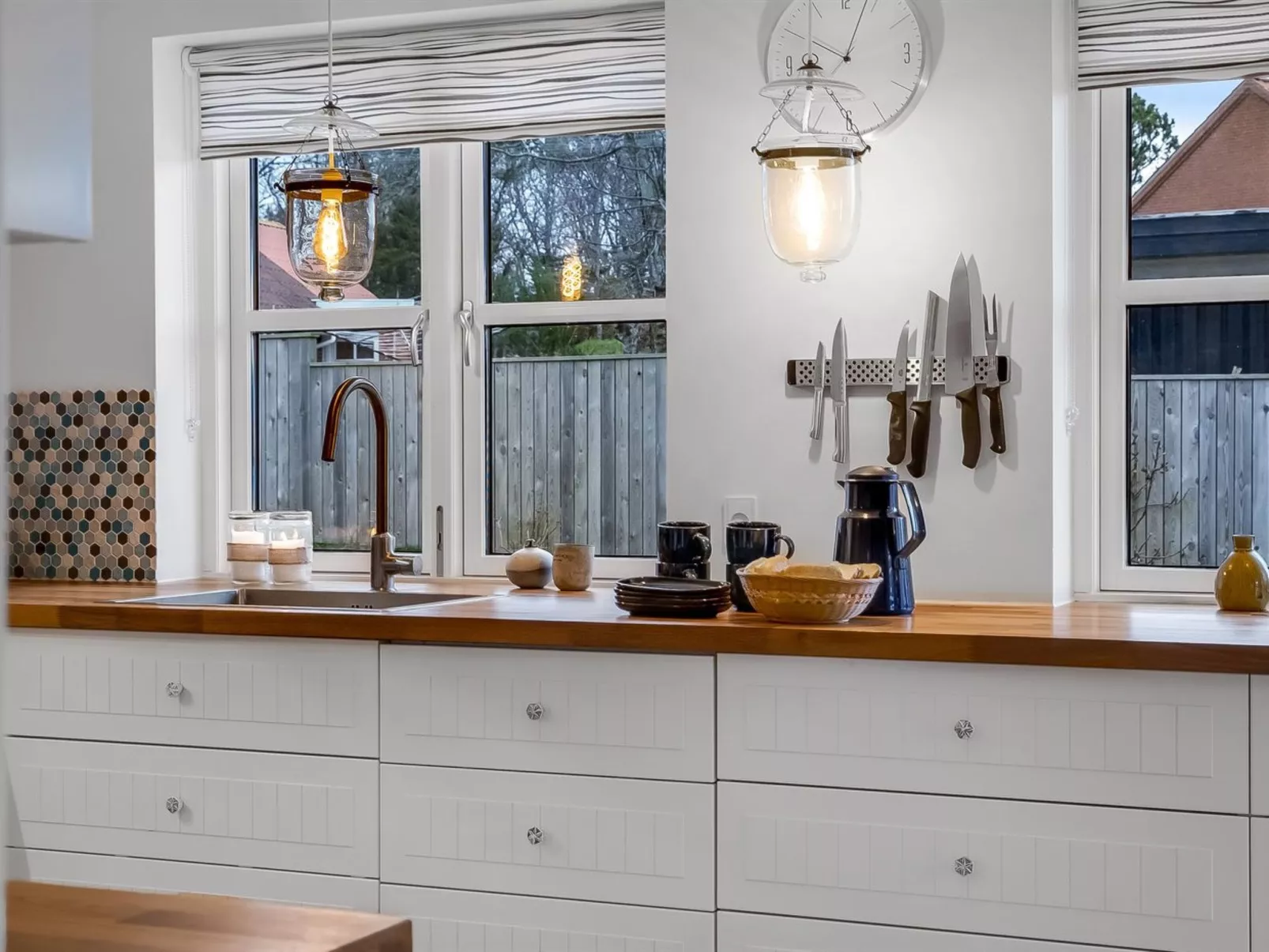 "Brune" - 330m from the sea-Inside